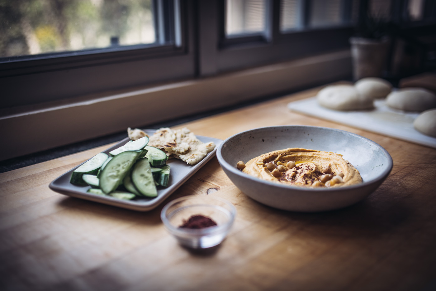 Sweet Potato Hummus with Garlic and Sumac Flatbread