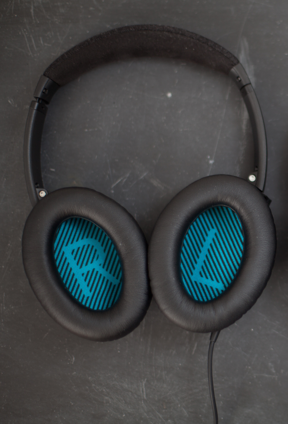 Bose Quiet Comfort 25 Noise-Canceling Headphones Review — CGP Grey