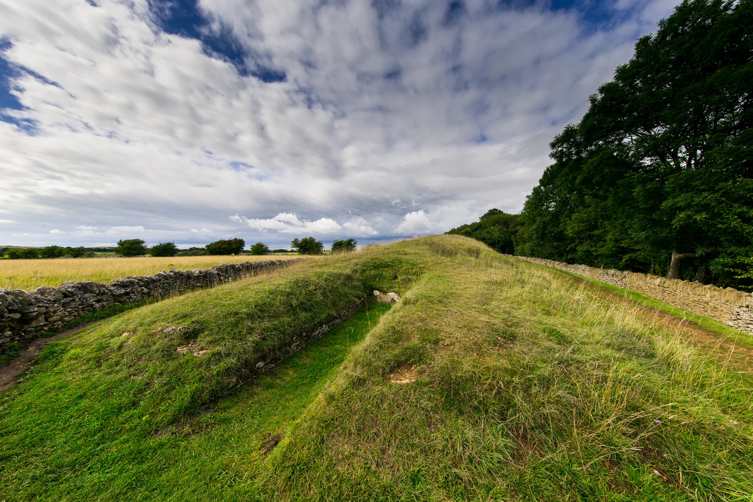Belas Knap Long Barrow © Jennifer Bailey