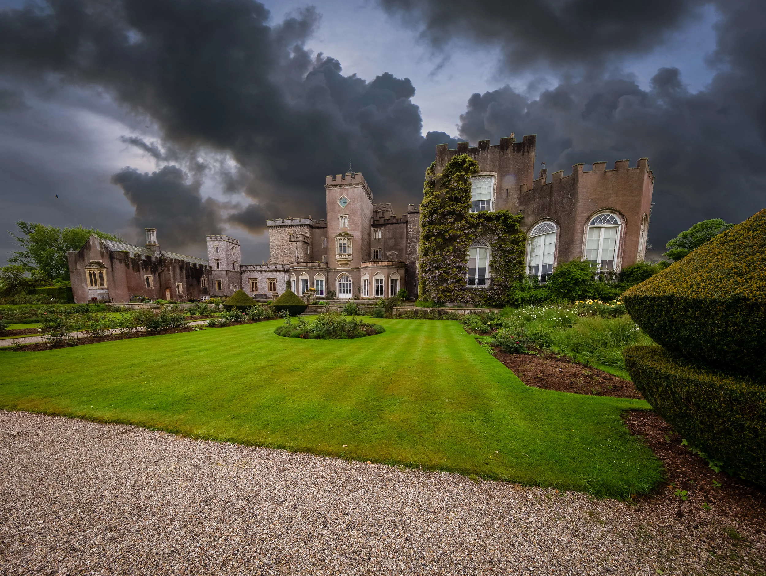 powderham castle ©jennifer bailey 2017