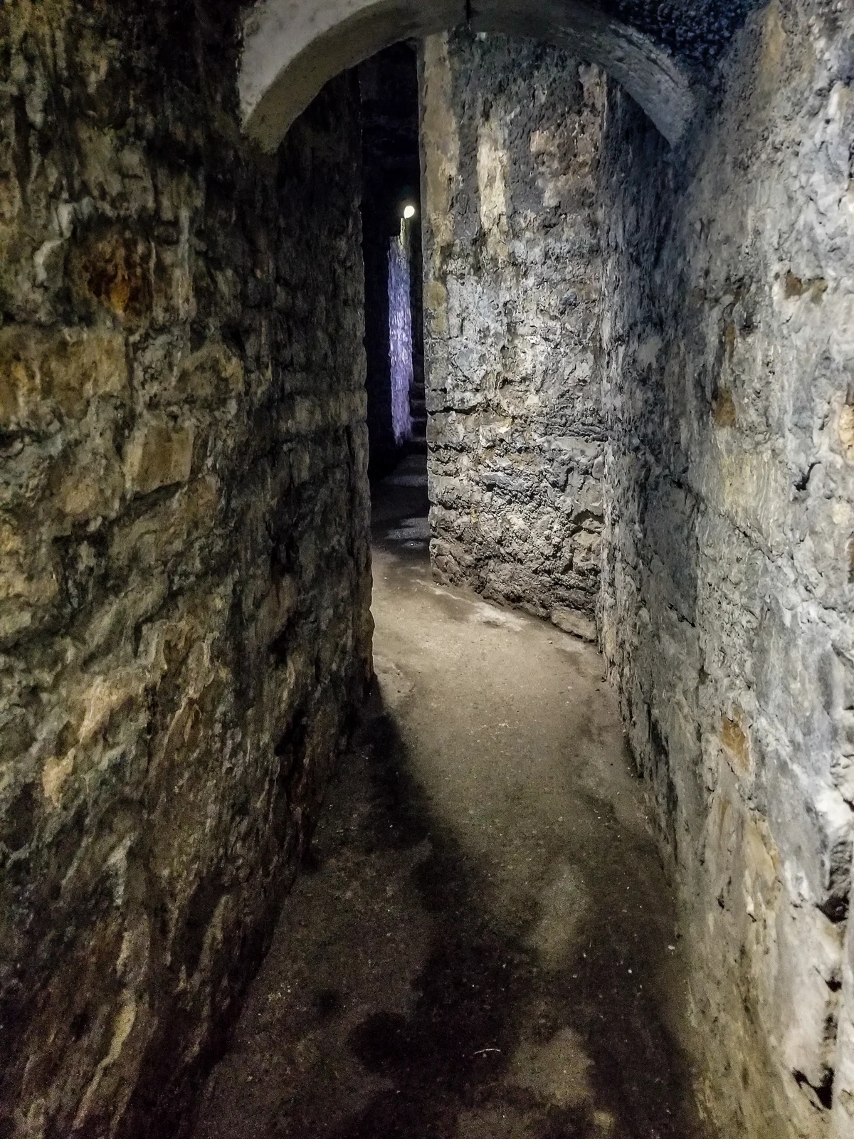 beaumaris castle ©jennifer bailey 2018 (samsung galaxy s8)