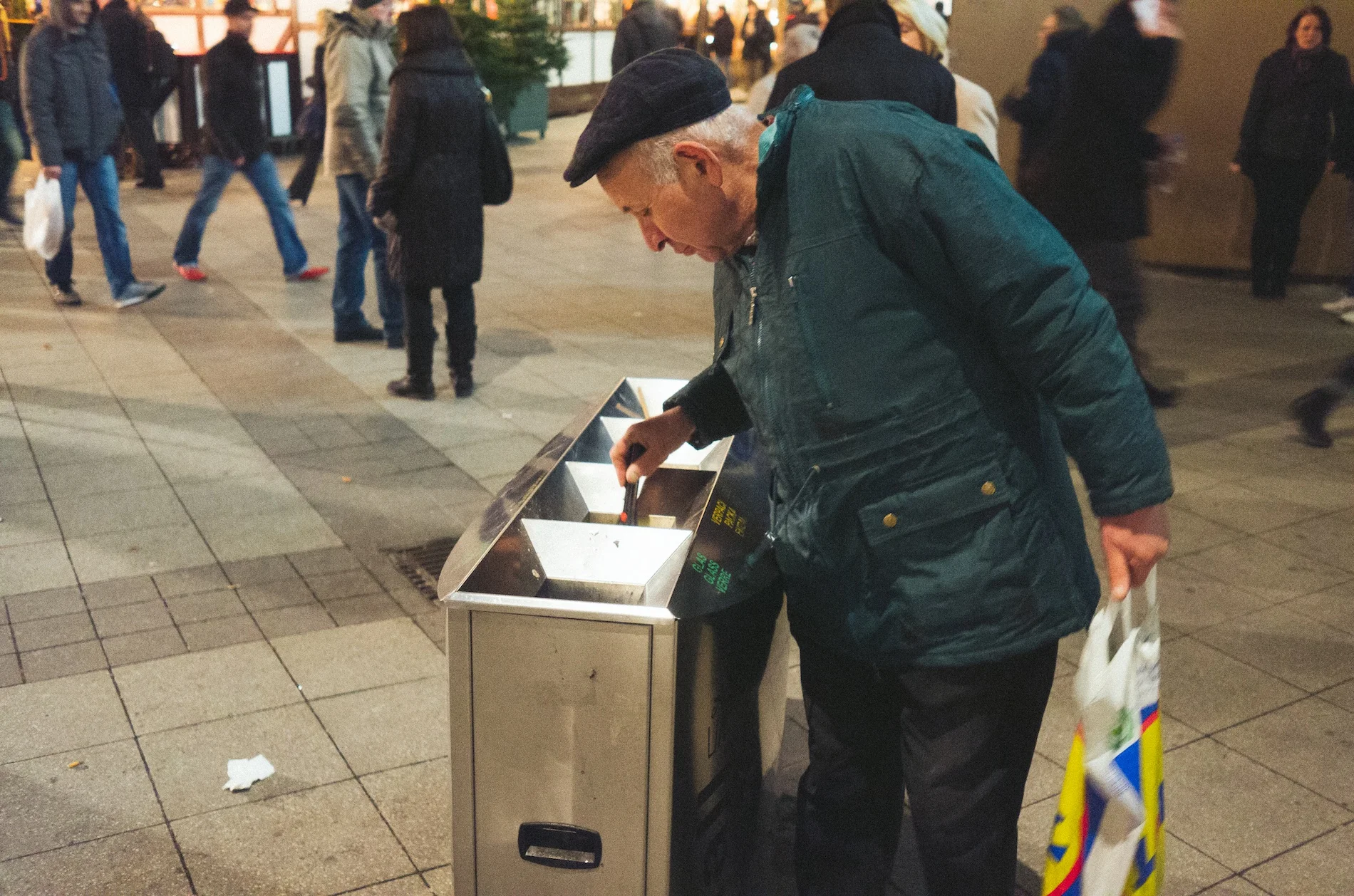 2012-12-05 at 17-47-31, street.jpg