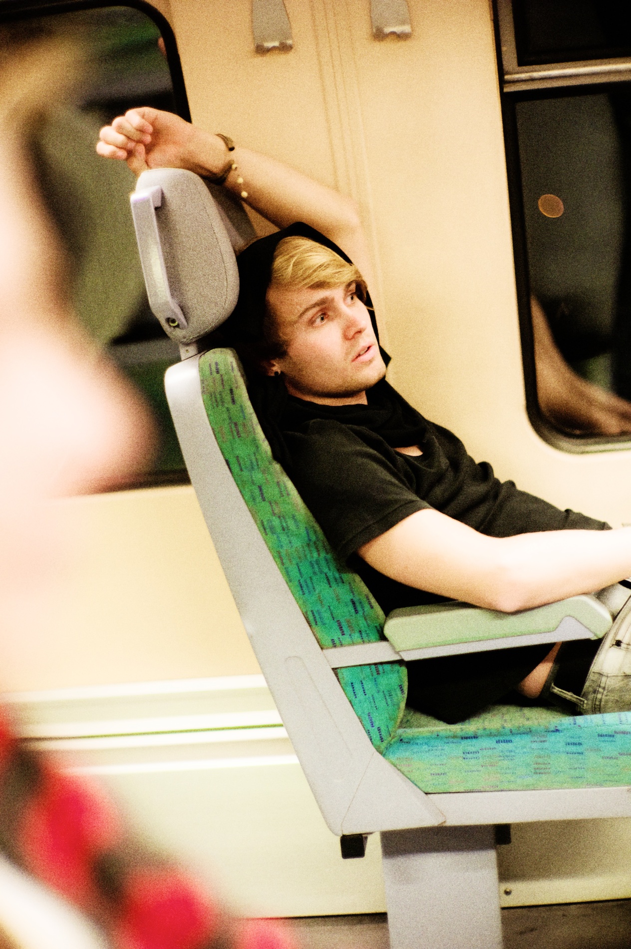 2011-05-21 at 23-57-15, people.jpg