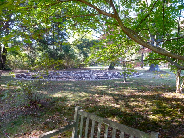 I like the fact that benches are nearby, but not facing the labyrinth itself.