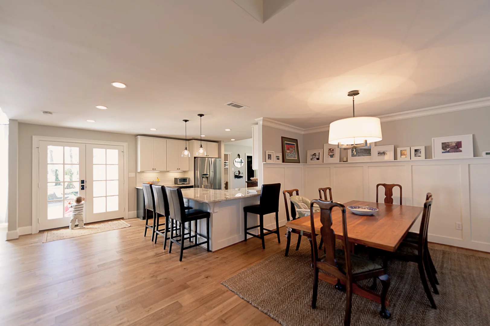 After: Maybe the thing I'm most excited about, you can't even see in these photos.&nbsp; Where there were once popcorn ceiling and orange-peel walls (if you've never had the pleasure, don't feel left out), there are now smooth ceilings and walls. ​