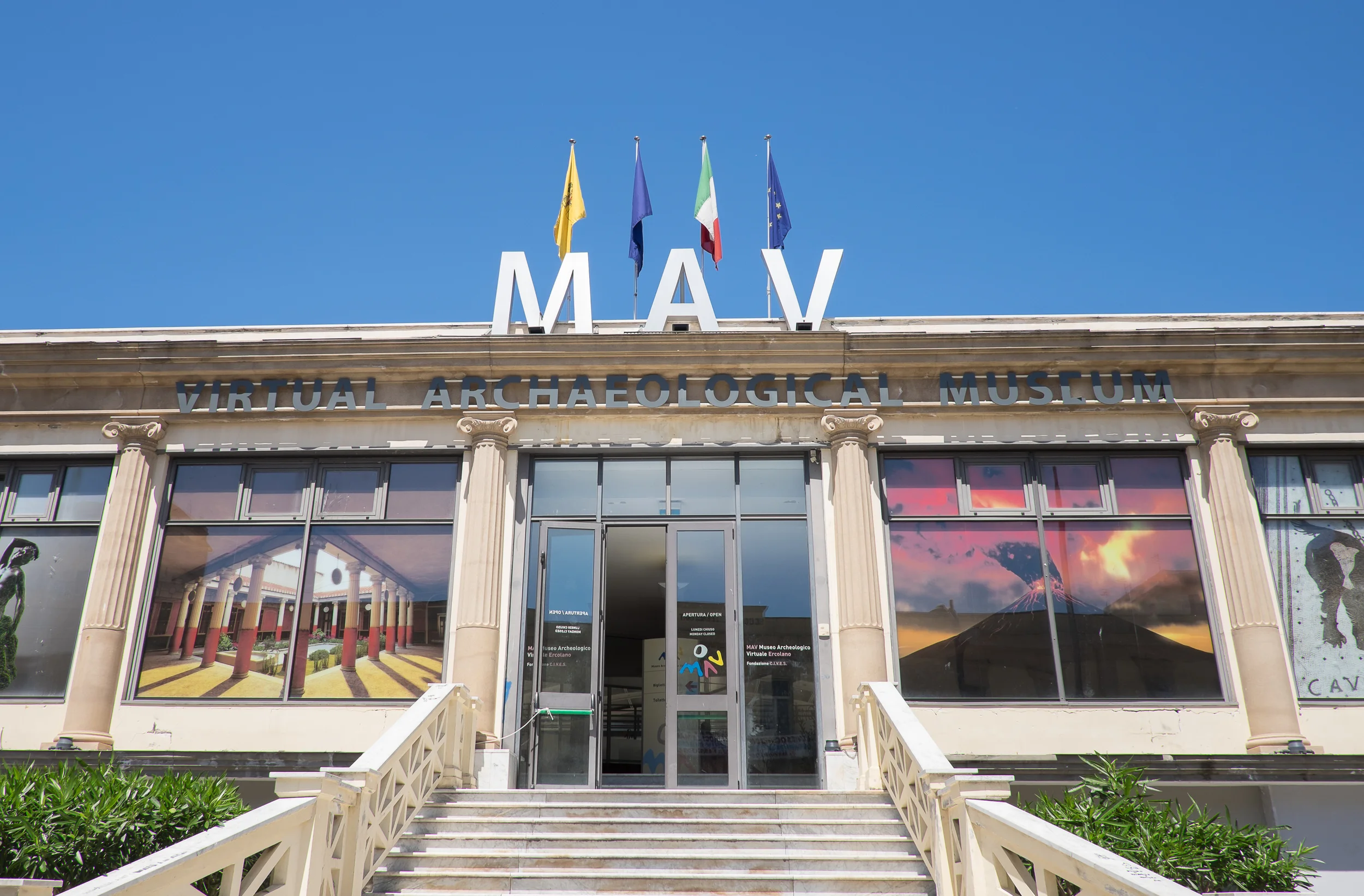 This museum, located just a few blocks away in Ecolani, had some interesting visual recreations of what Herculaneum looked like once upon a time. 