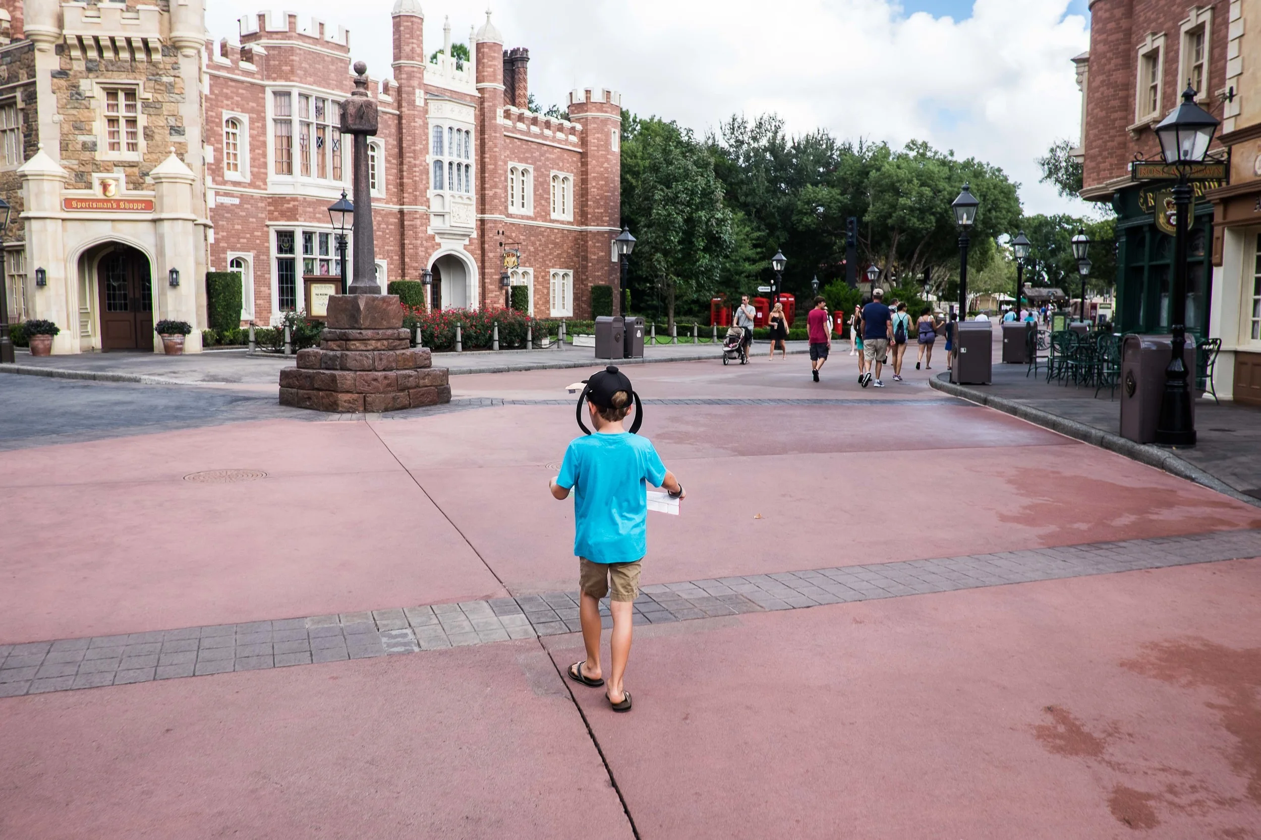 Goofy the Park Navigator