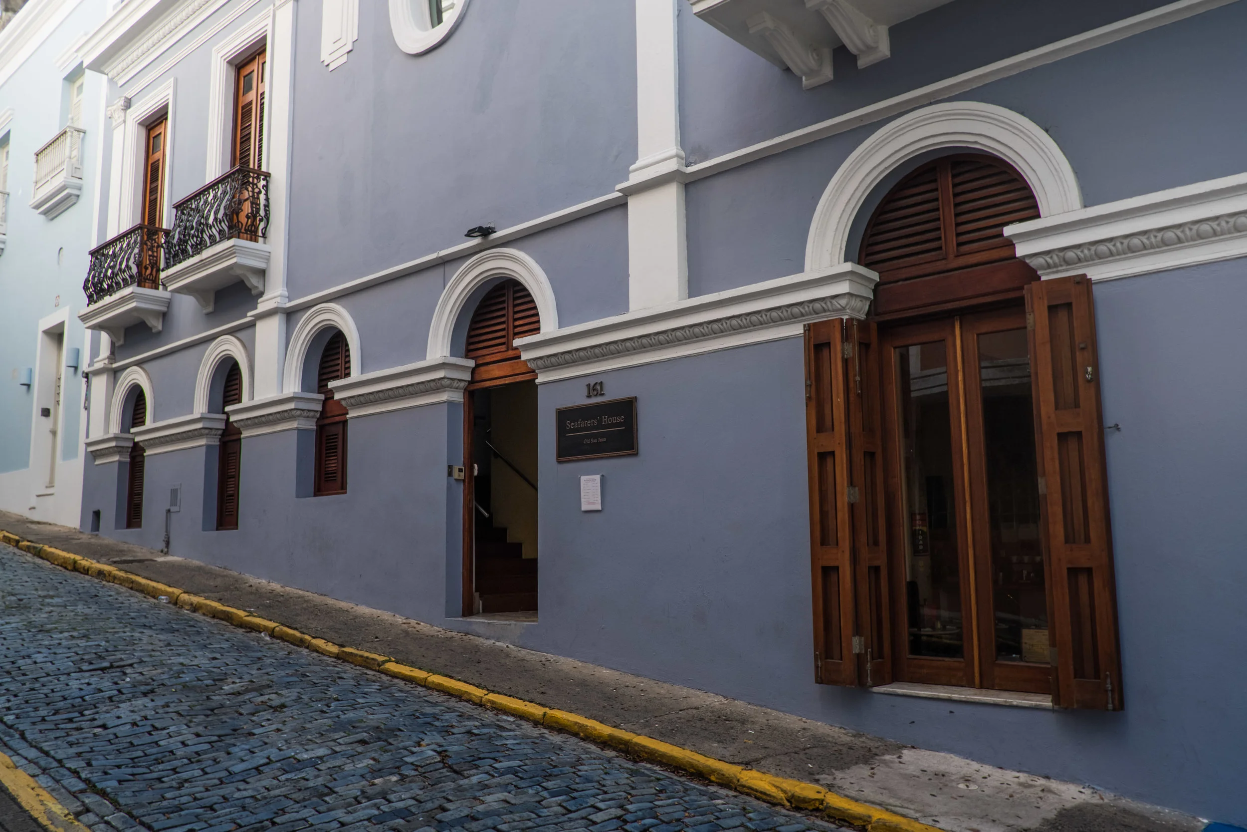Our morning in Old San Juan was a hot, muggy mess but we were glad to see the city and explore El Morro. 