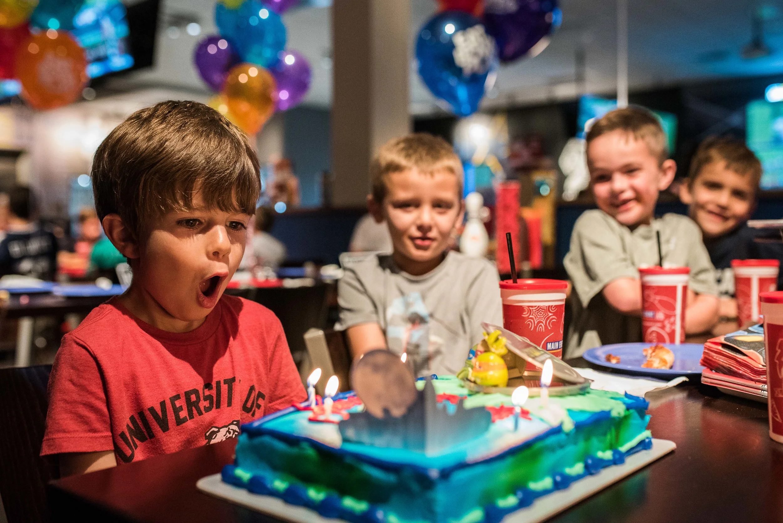Henry turned SIX! It was his turn for a party with friends, so we headed to Main Event for some arcade-time, Teenage Mutant Ninja Turtle cake and pizza. Smiles all around. 