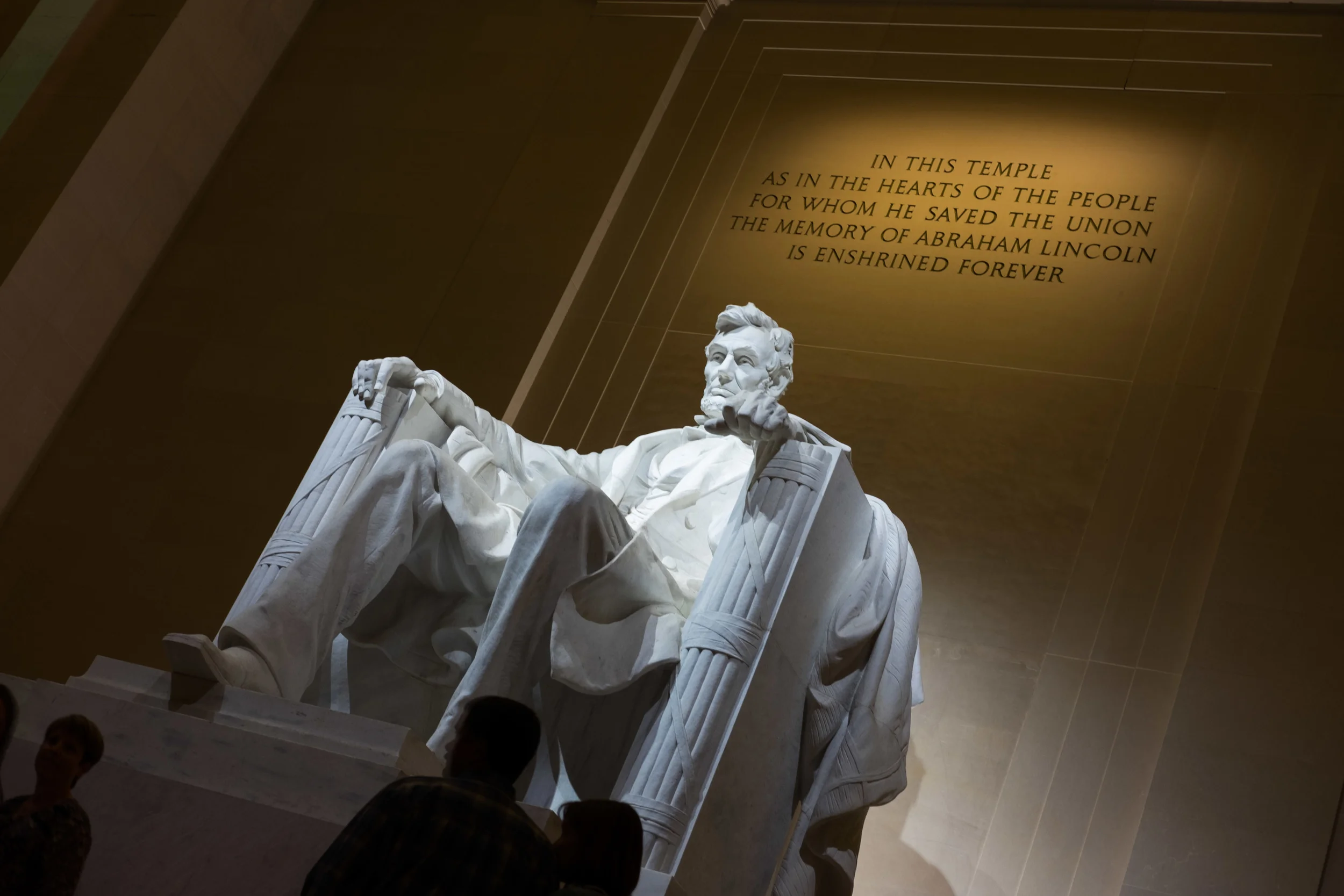 The Lincoln Memorial at night