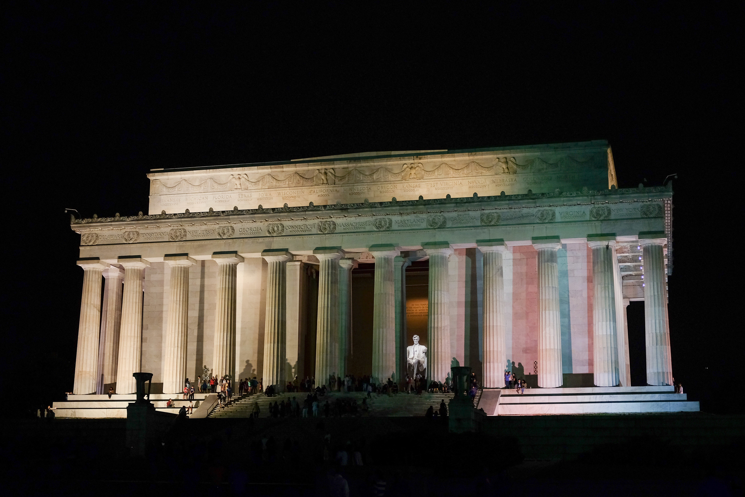 The Lincoln Memorial at night