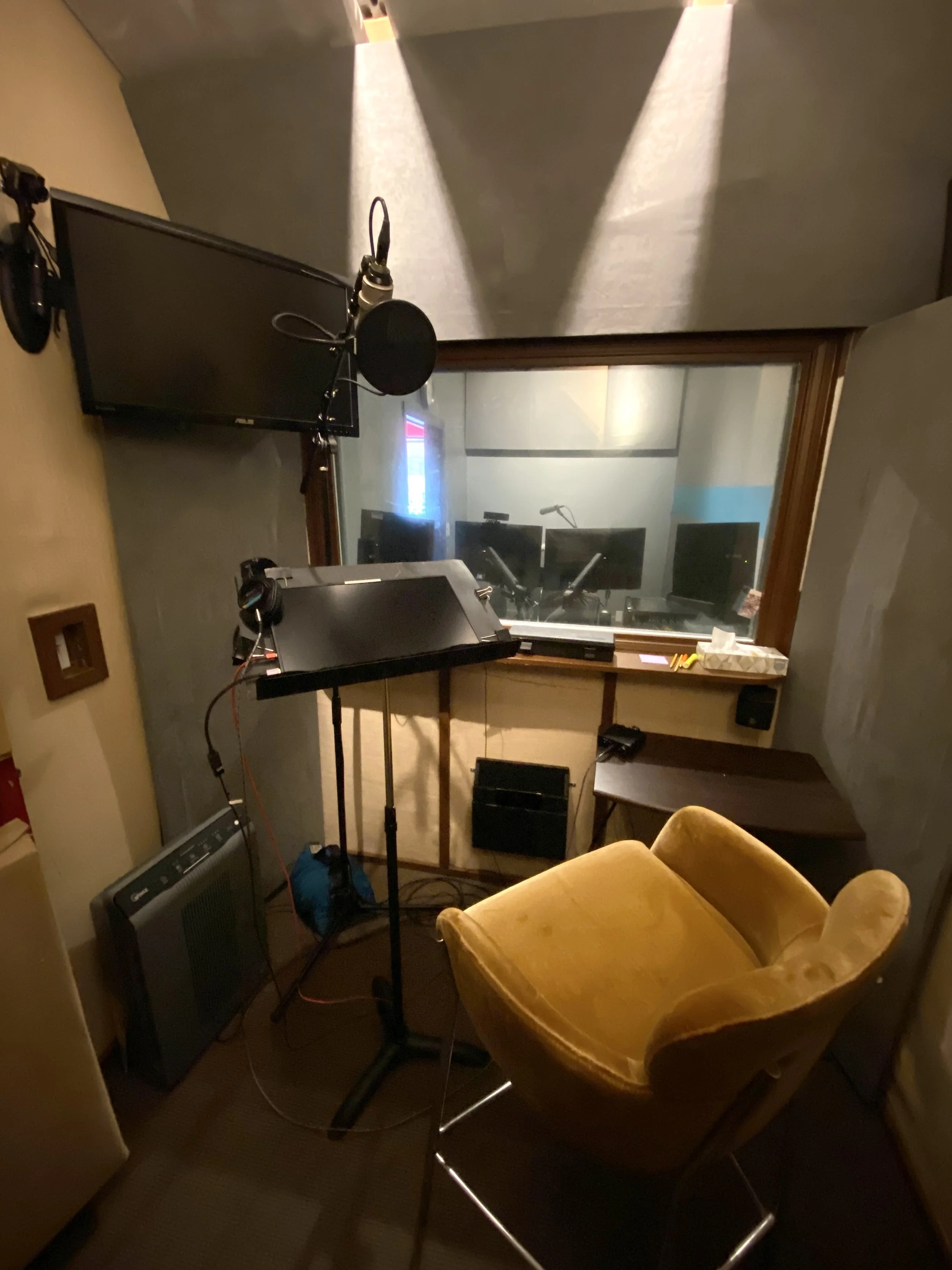 Studio B Booth