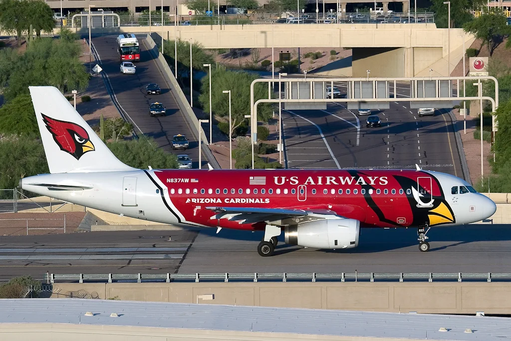 n837aw_usairways_a319_phx_050607_1.jpg