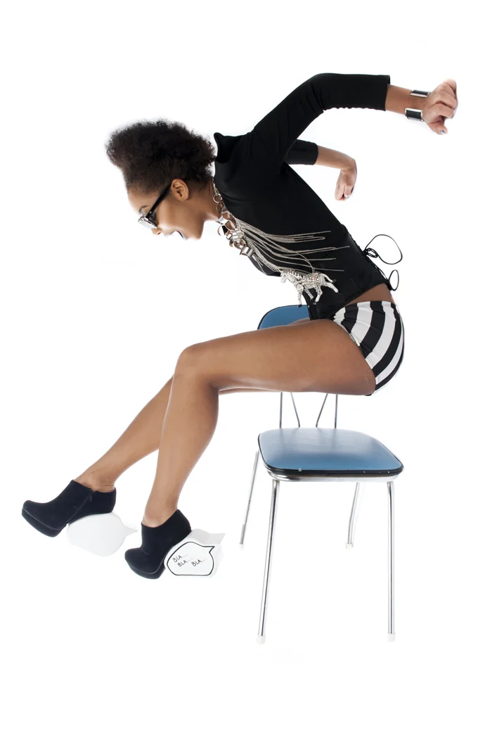  Modell: Sarah Jabang Make-up/hår: Obiagery Chanèlle Von-Paustian Styling: Sara Gueleene Sandnes Smykker og sko: Fam Irvol 