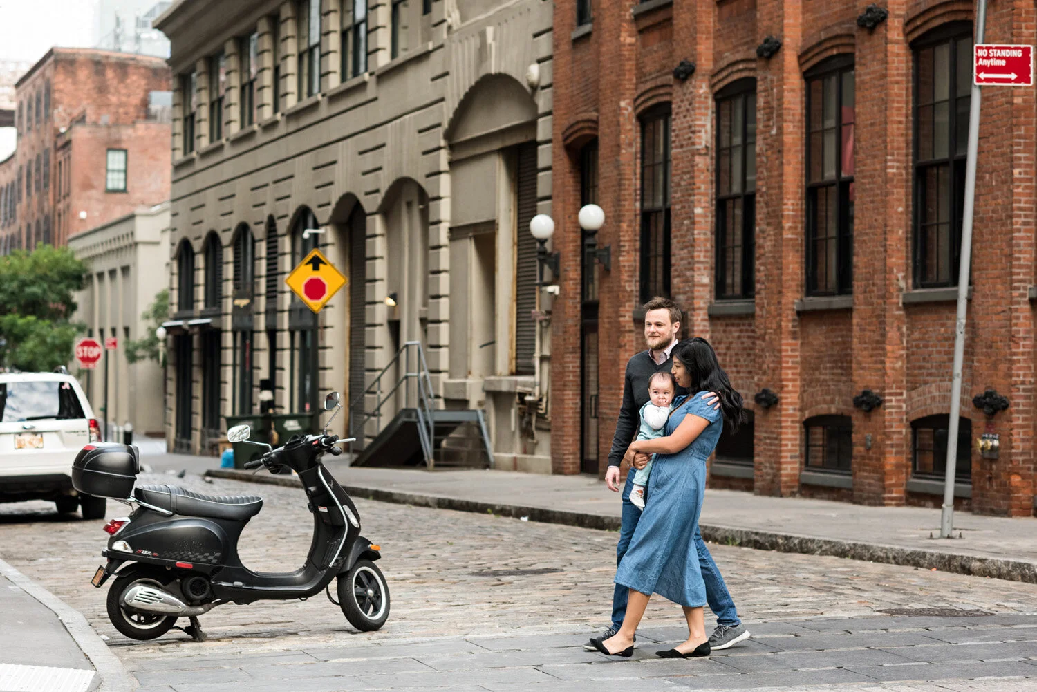 Dumbo Brooklyn Family Photographer_20190908_04.jpg