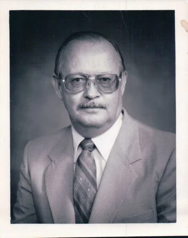 clair mclauchlin.jpg