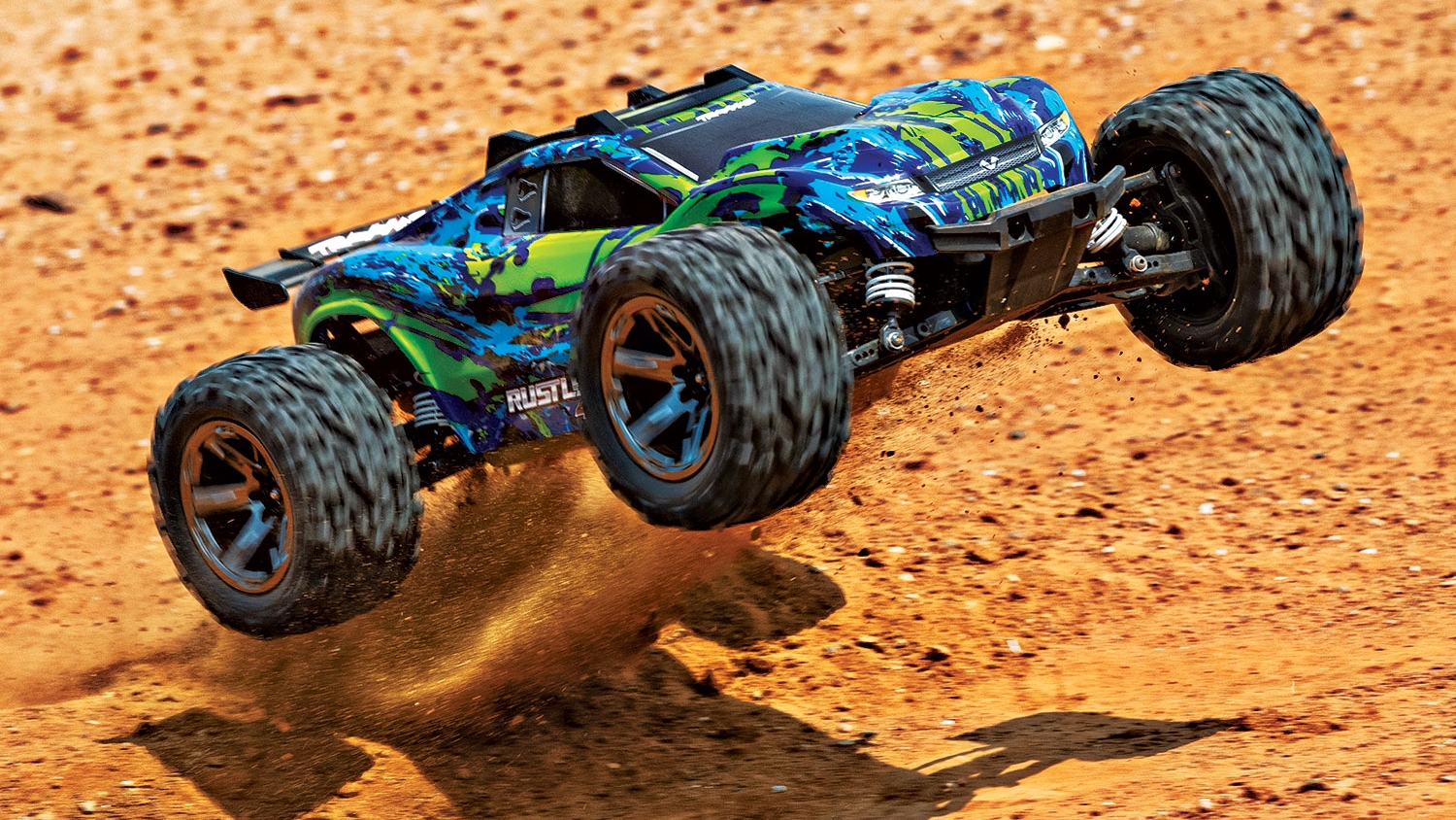 traxxas rustler 4x4 brushed