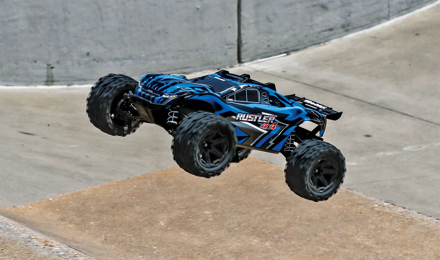 67064-1-Action-skatepark-blue-leap-left.jpg