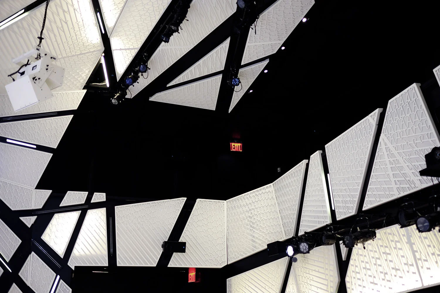 ceiling-detail-3.jpg