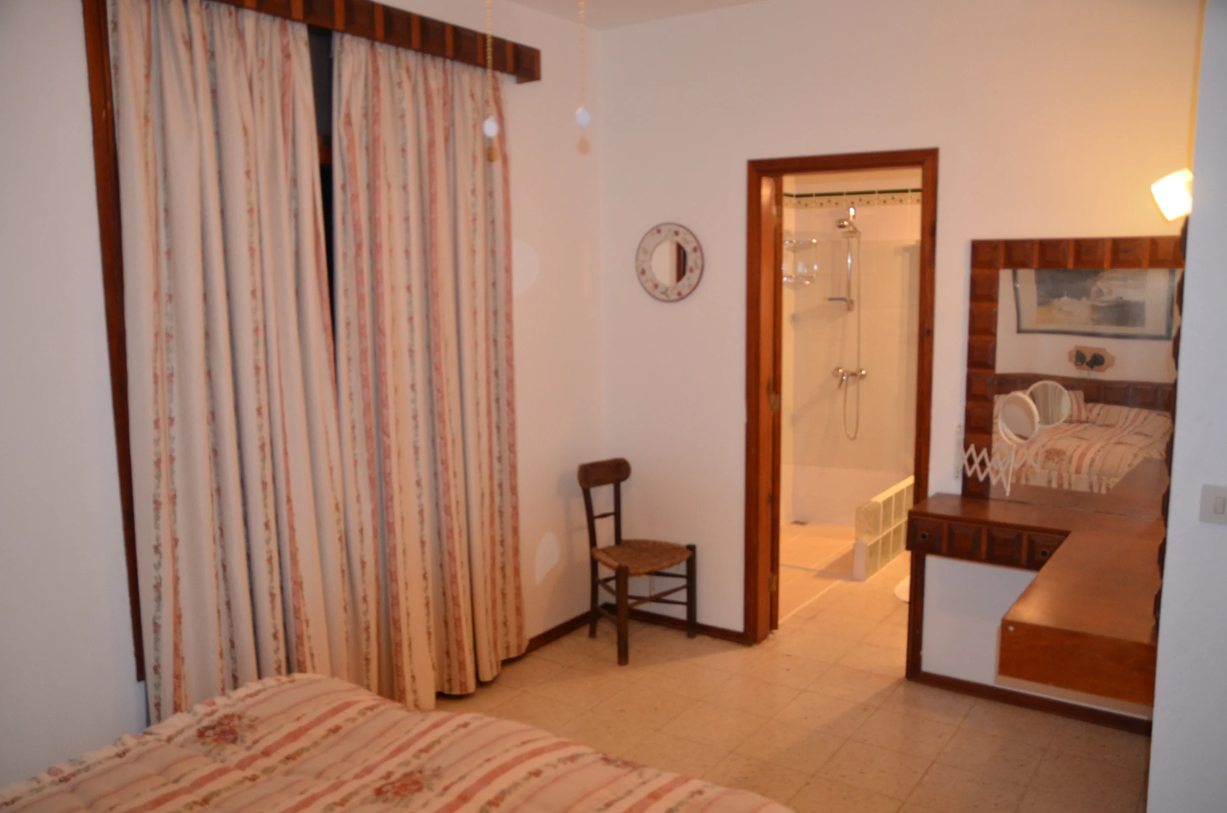 Soverrom 5 - meg egen dusj og separat wc