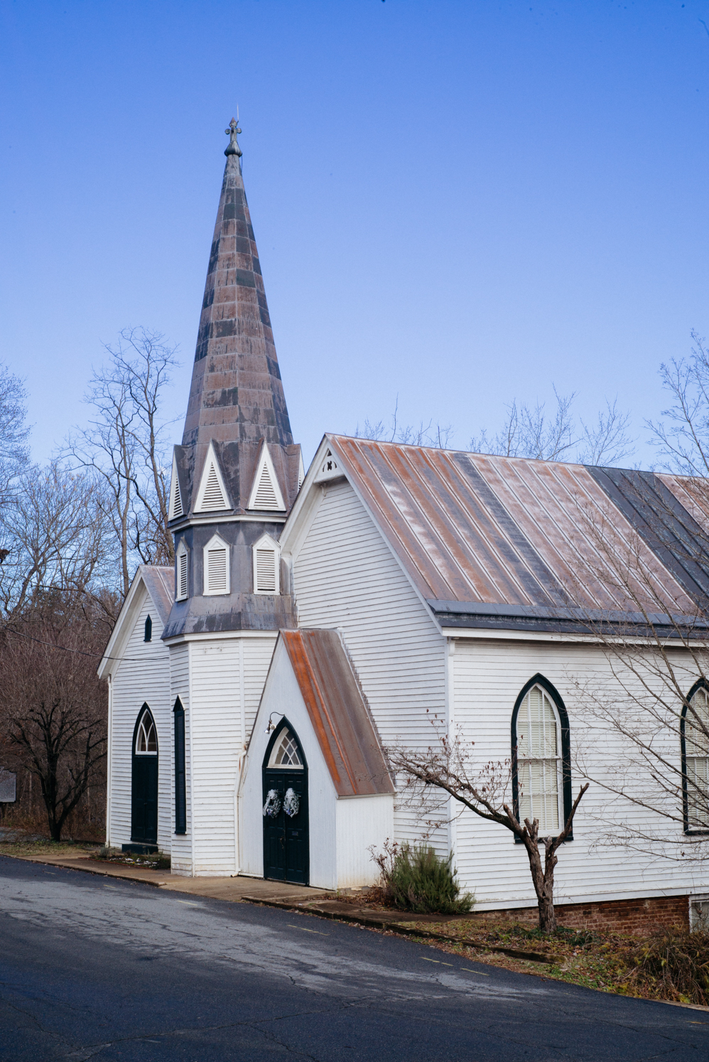 woolen mills church