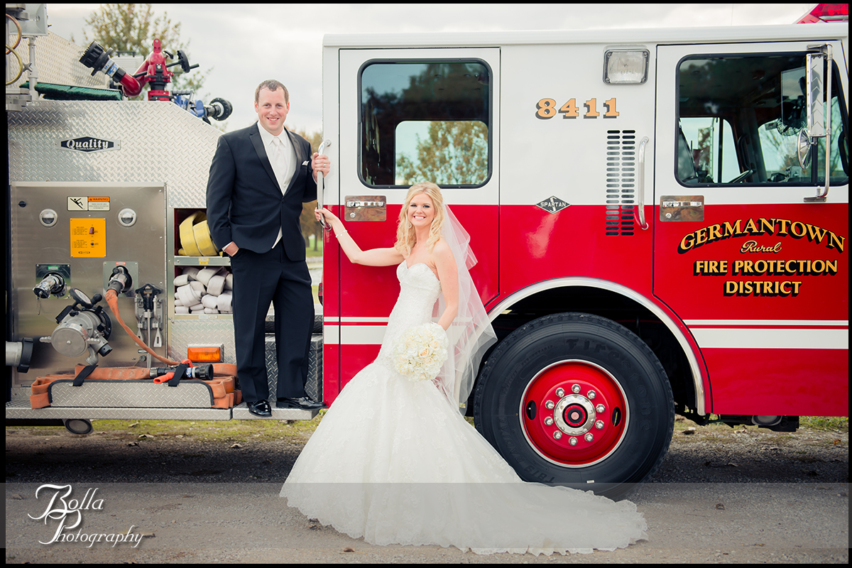 014-Bolla-Photography-wedding-Germantown-IL-portraits-bride-groom-Breese-park-firefighter-fire-truck-engine-Albers.jpg