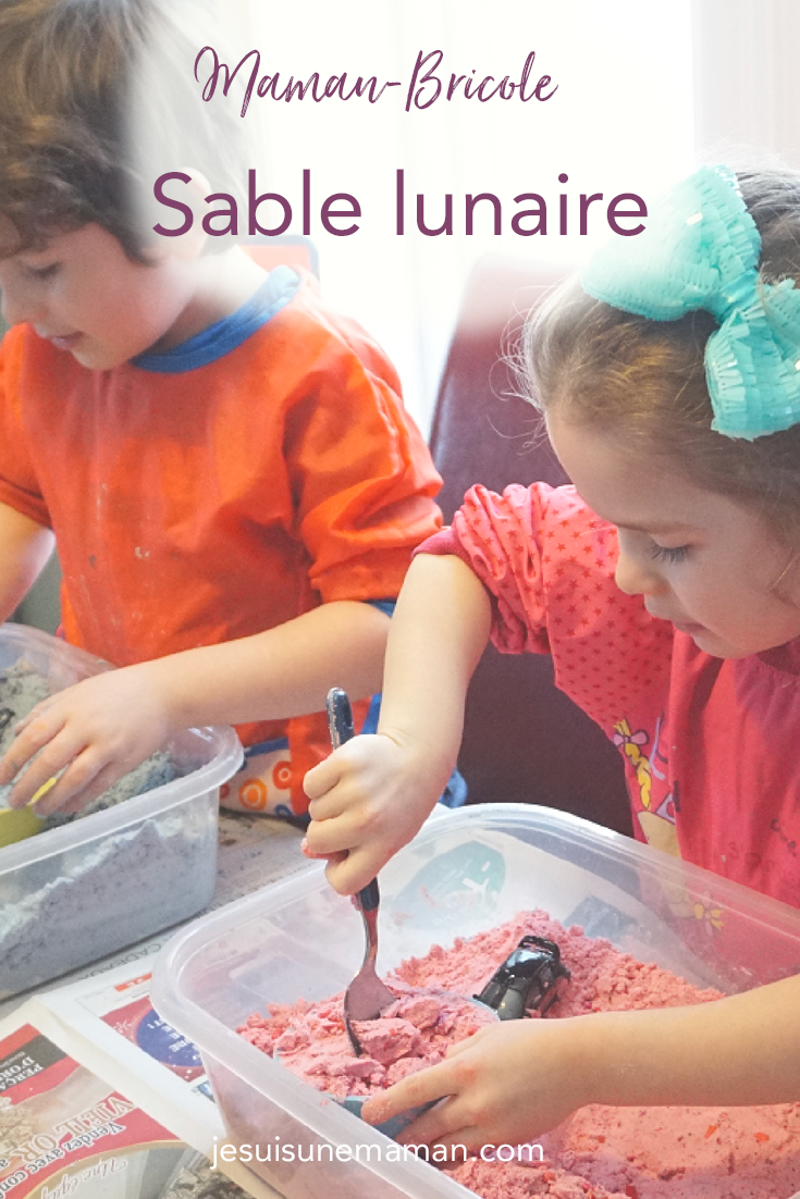 sable lunaire-oobleck-glue-glu-recette-activité sensorielle-enfant-jouer-simple-enfants-activtiés intérieures-MamanBricole-#MamanBricole-Je suis une maman