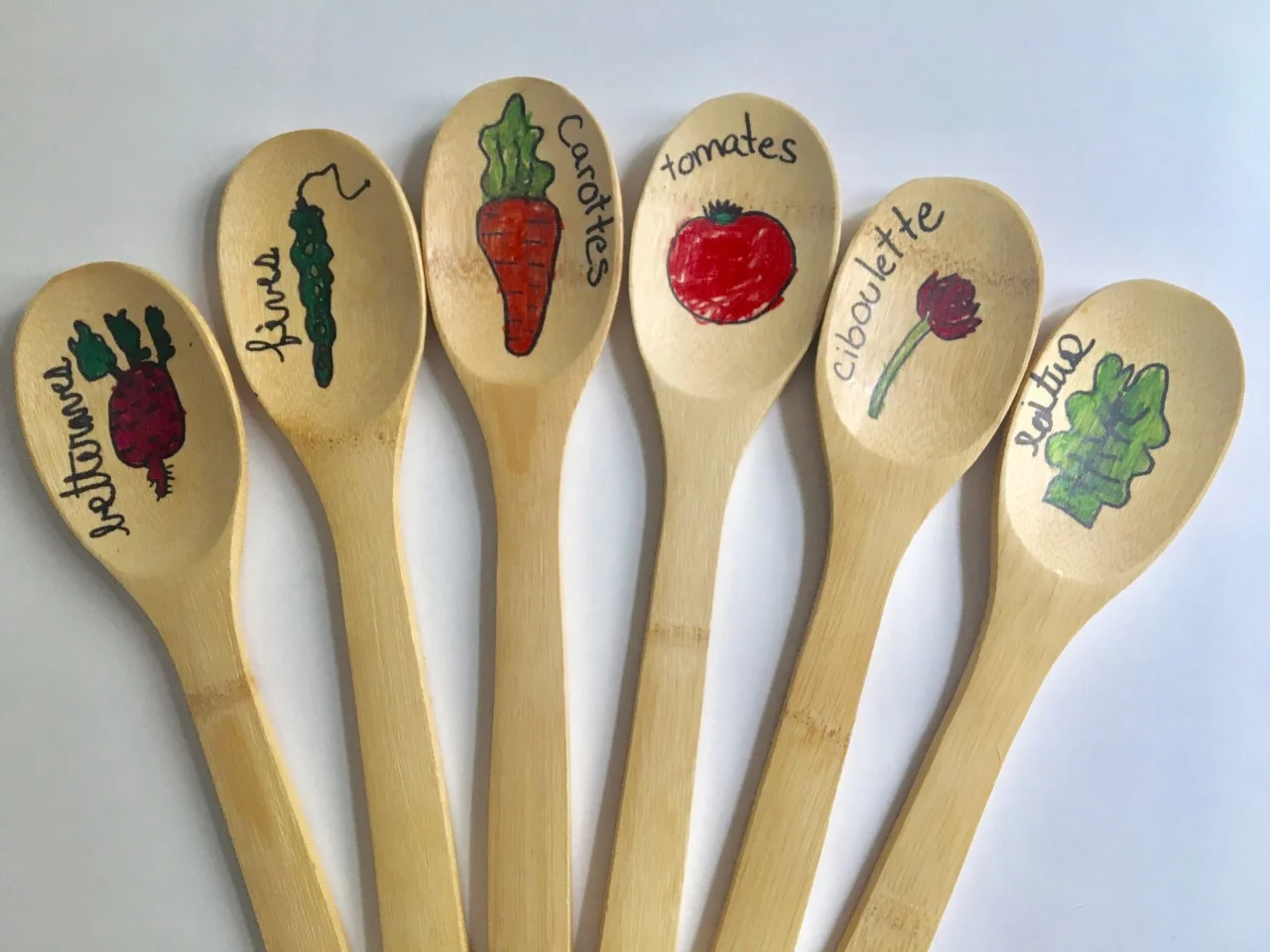 Résultat de recherche d'images pour "cuilleres bois étiquettes jardin""