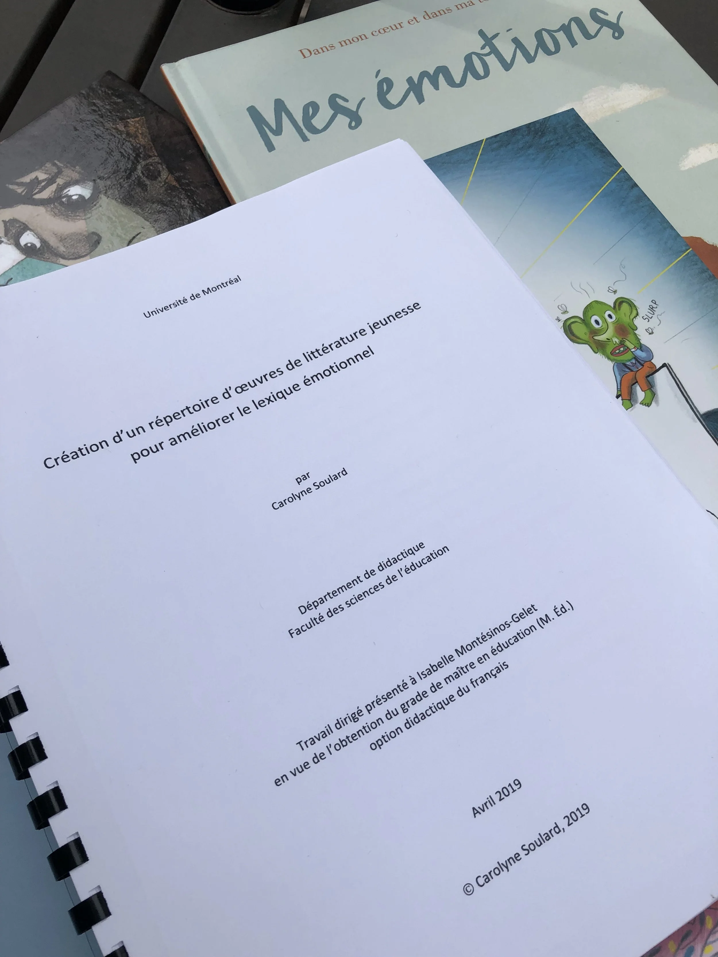 maitrise-terminée-maman-études-université-conciliation-école-famille-accomplissement