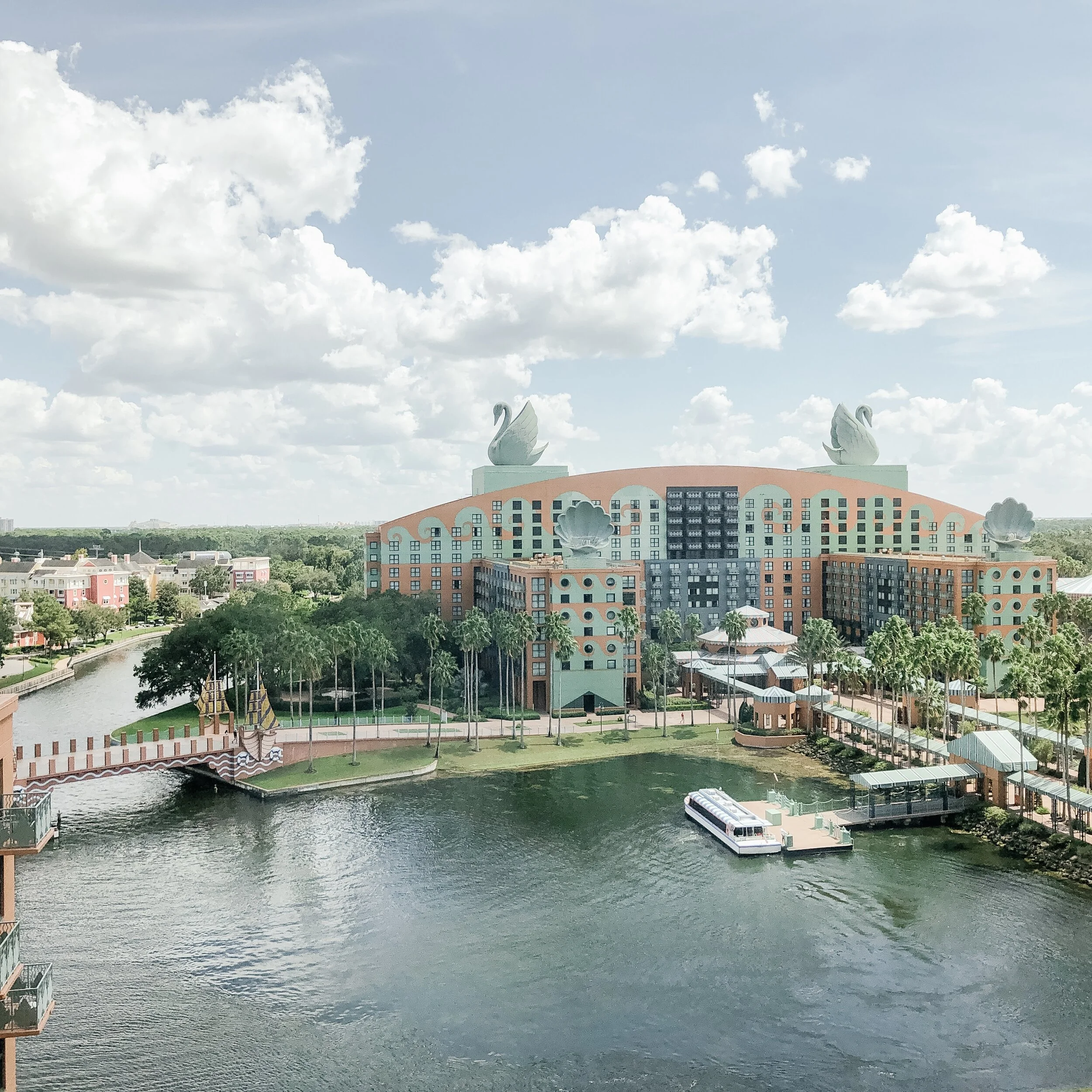 Walt Disney Swan and Dolphin Resort