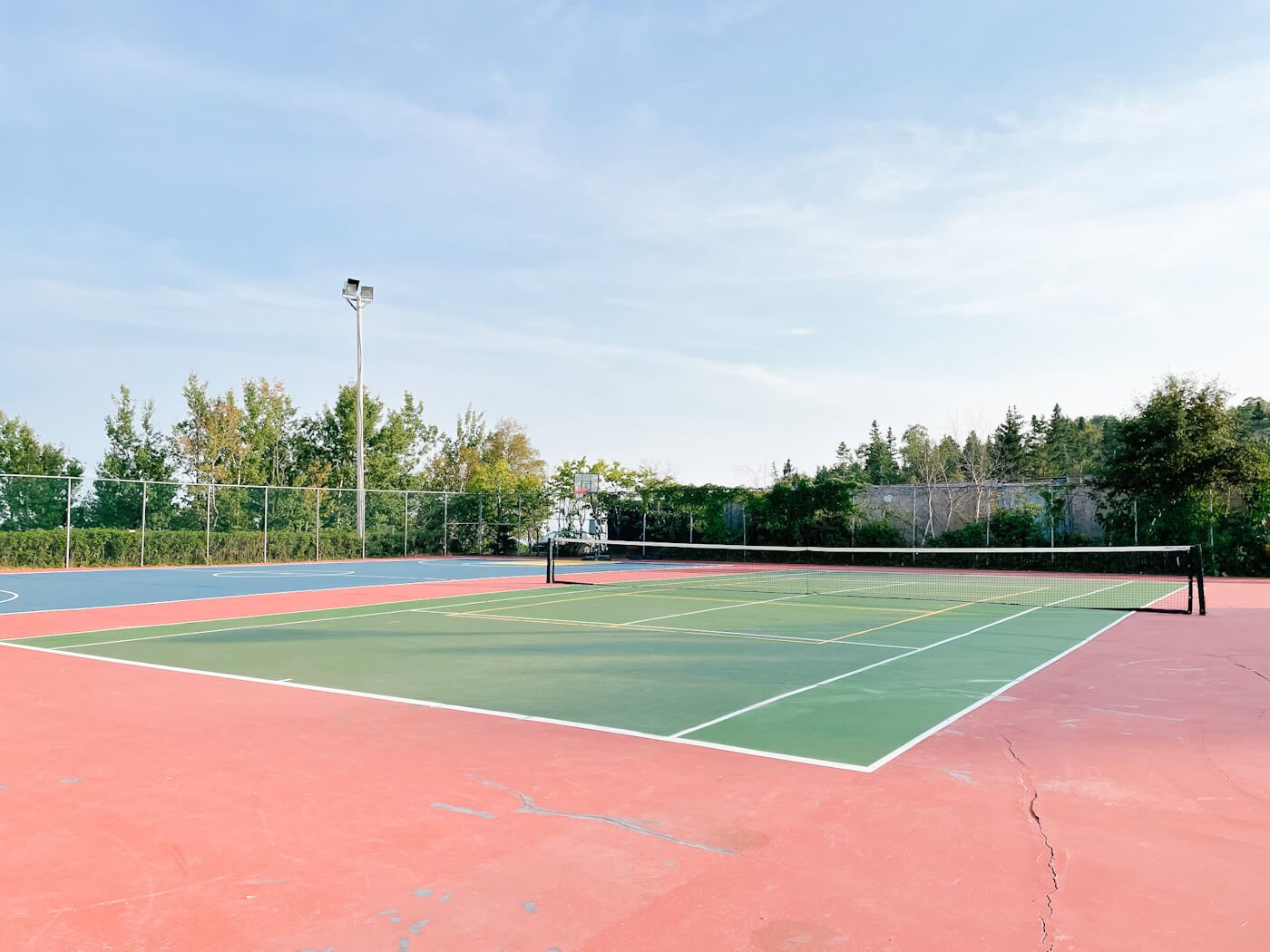 Tennis Fairmont La Malbaie.JPG