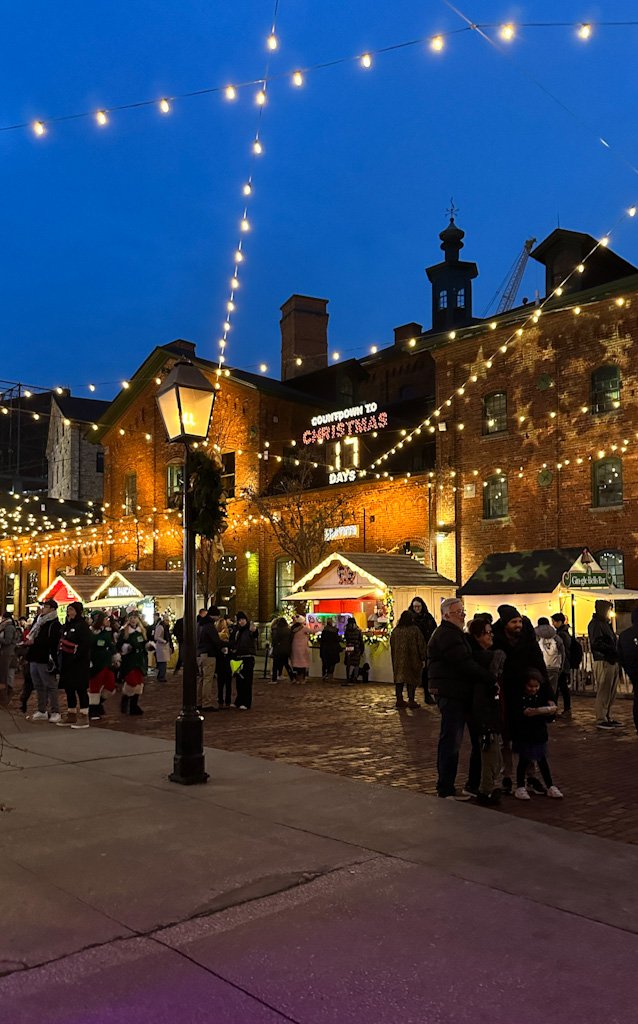 Marché Noël toronto.jpg