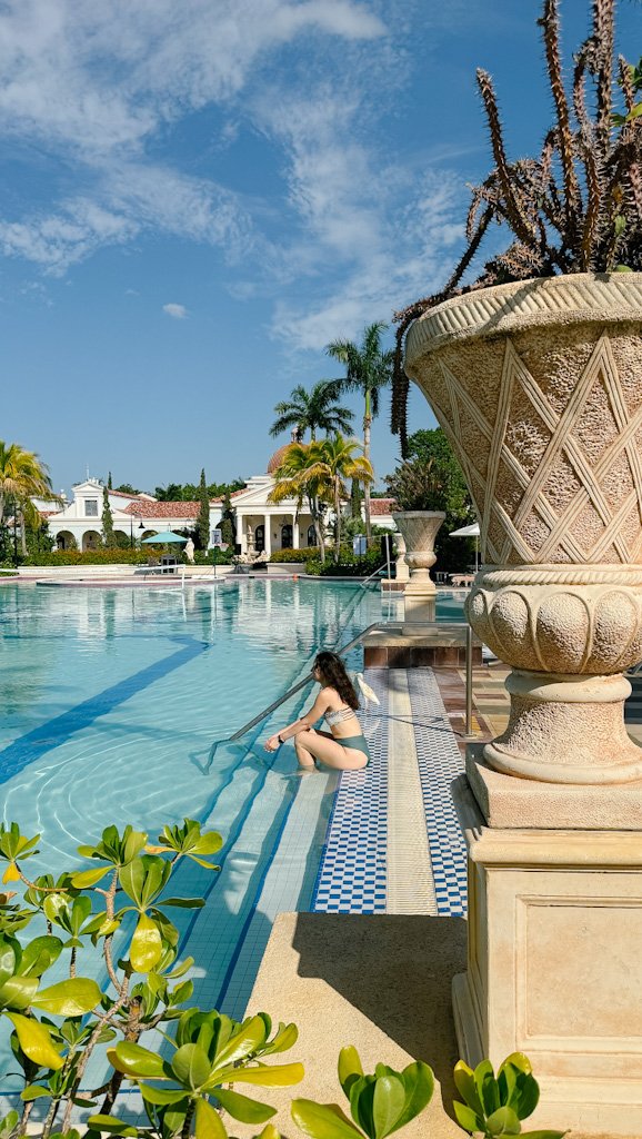 Piscine Sandals South Coast.jpg