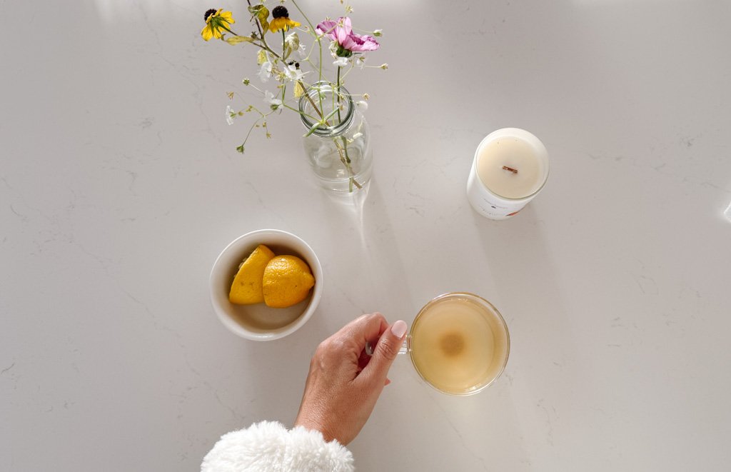 Tisane gingembre, citron, miel et sel : un de mes remèdes naturels préféré 