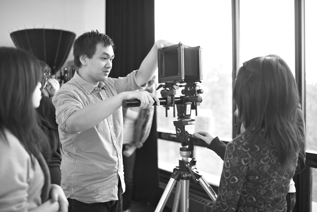 An in-class demo of 4x5 view cameras. Photo by Sammy Castillo