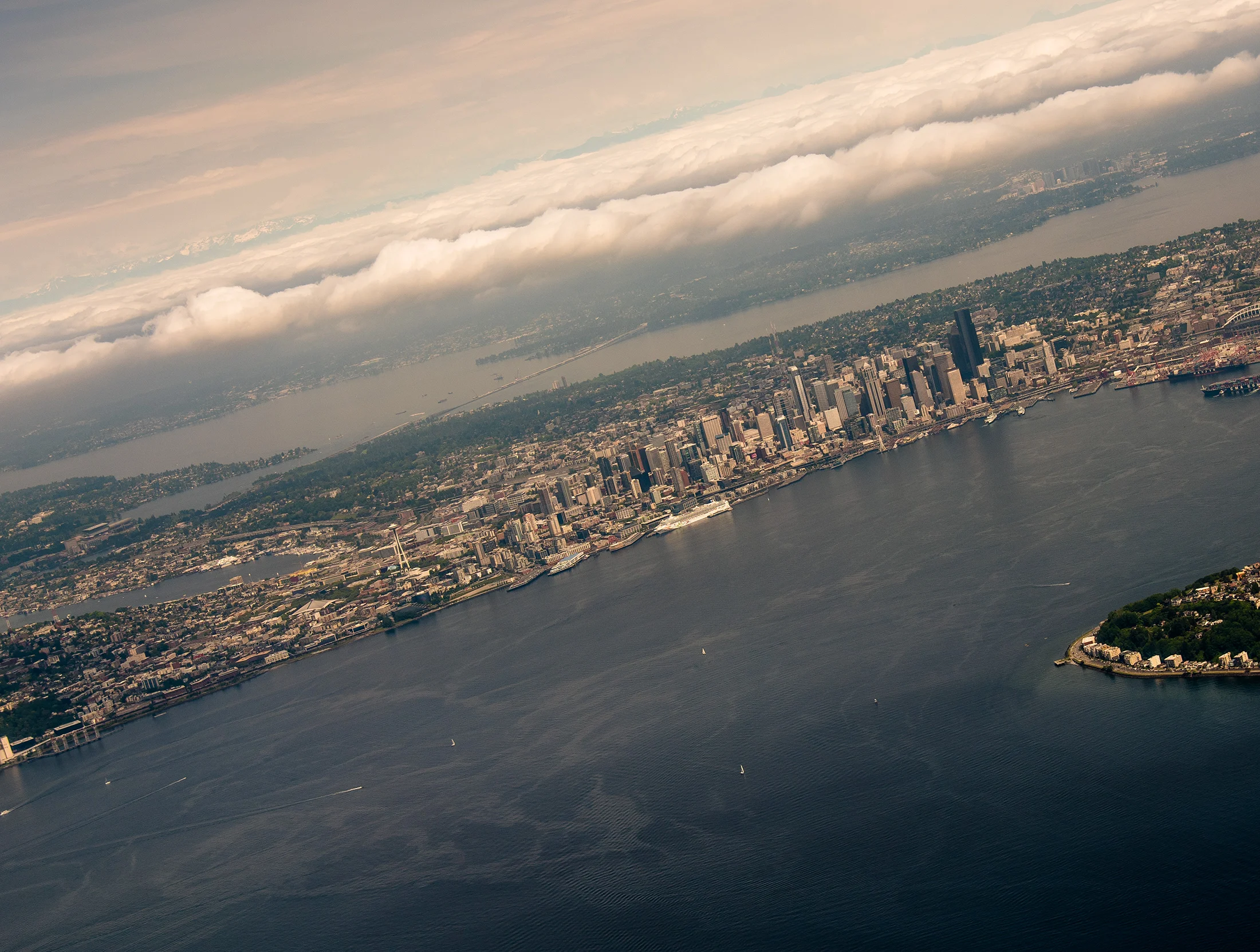 SEATAC Bay Visual approach