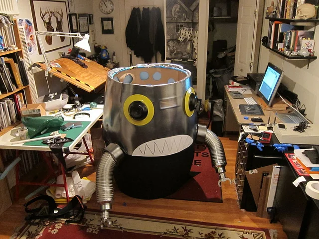 robotpriest4.jpg