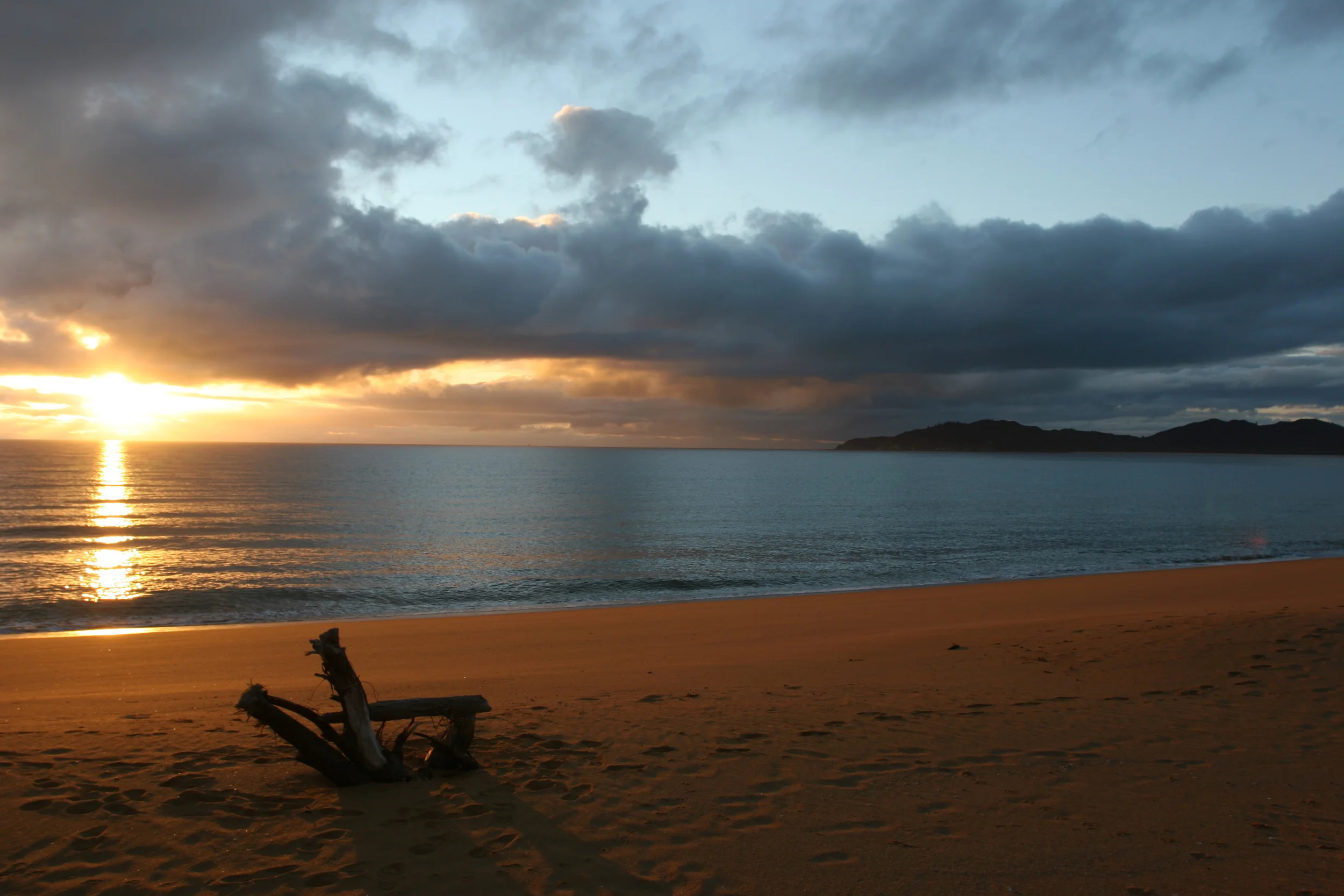 Sunrise, Abel Tasman National Park