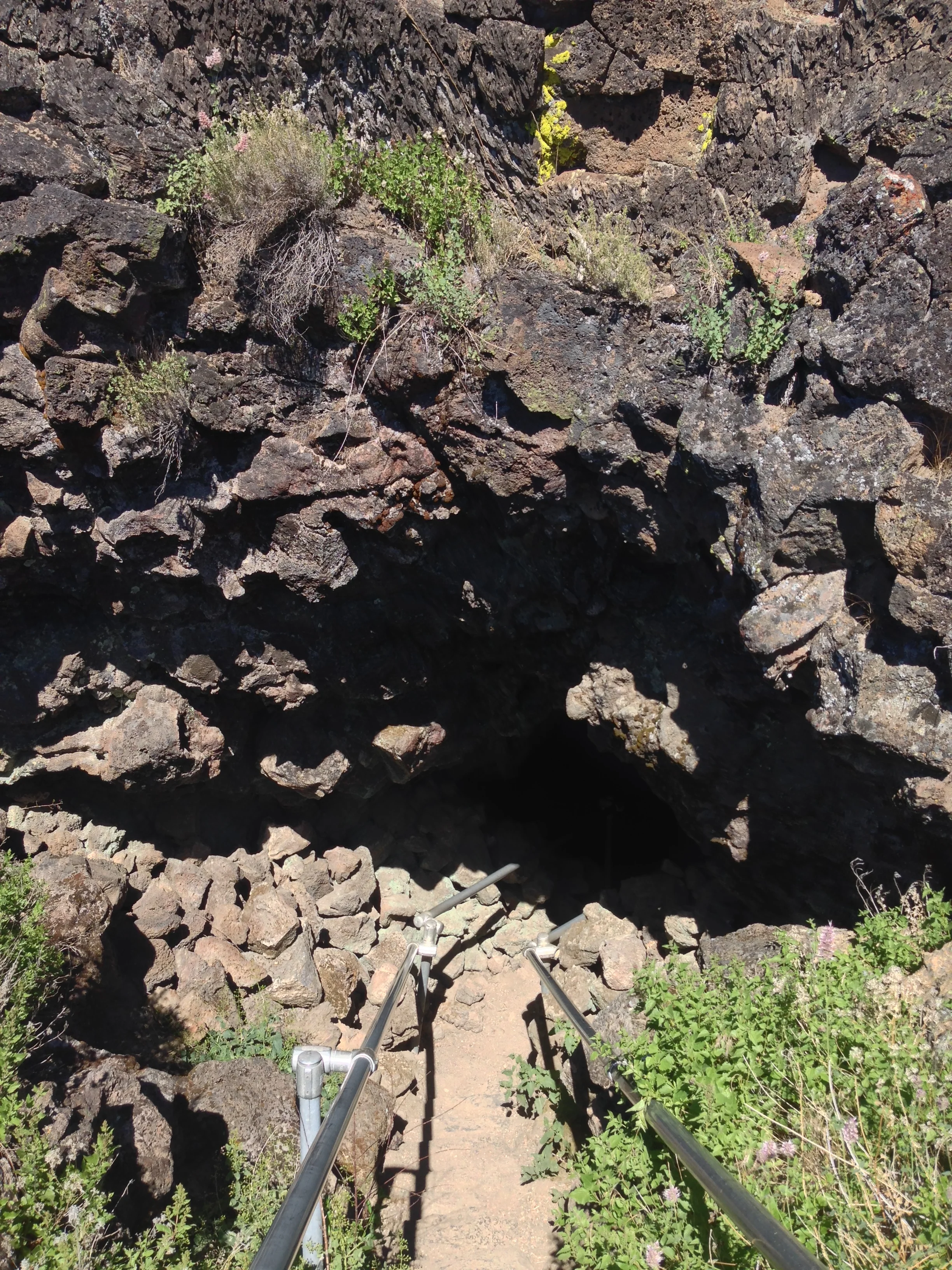 Best Caves to Explore in Lava Beds National Monument in a Day — The