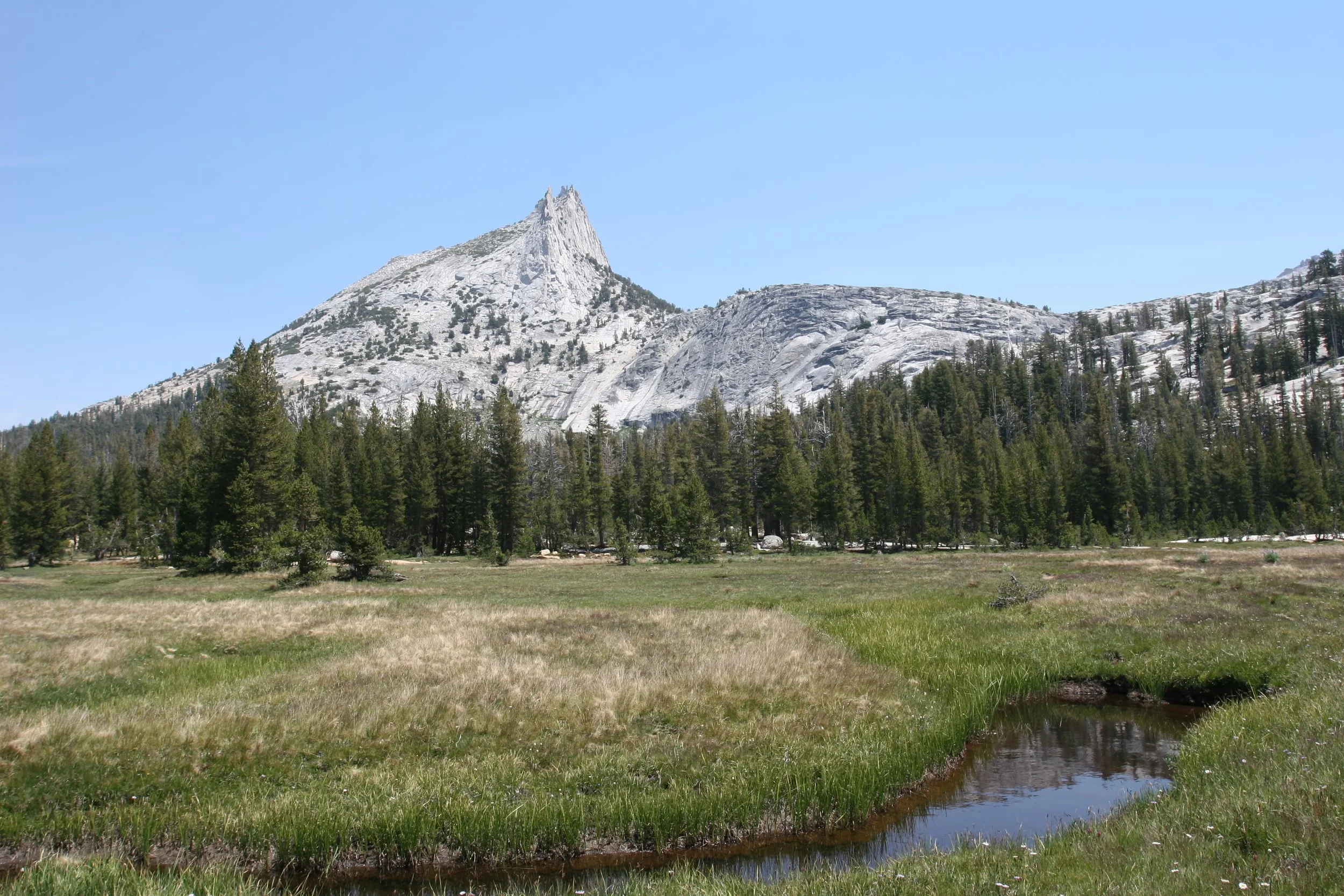 Cathedral Lakes