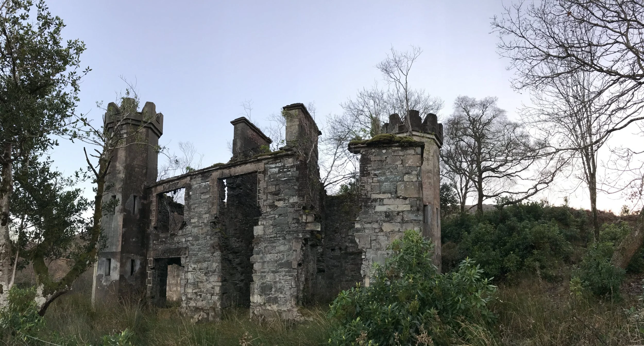 While there are many things to see along the Ring of Kerry, the Mulgrave Barracks are a very prominent set of ruins.