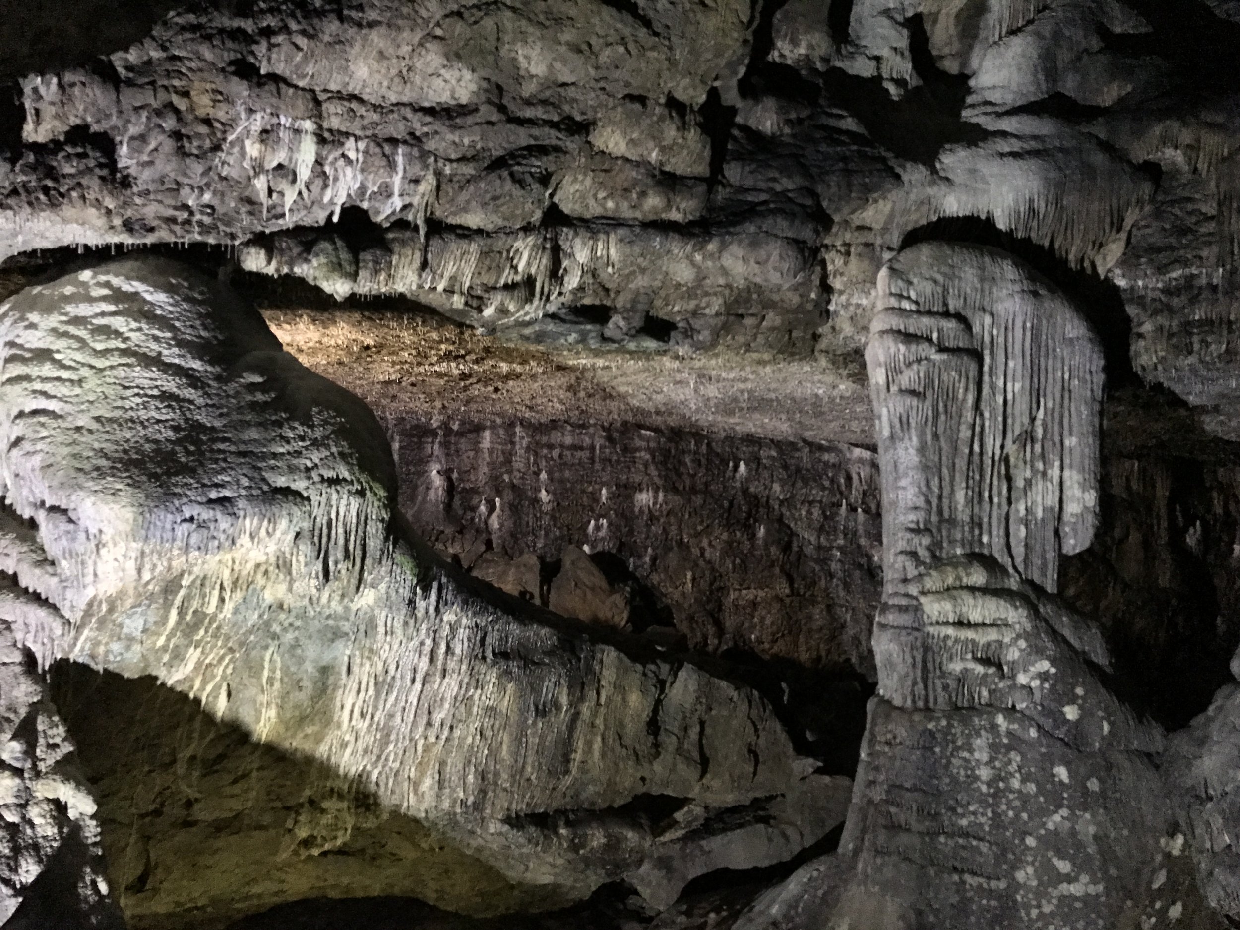 Today, the "Market Cross" is the most impressive of Dunmore Cave's geologic features.