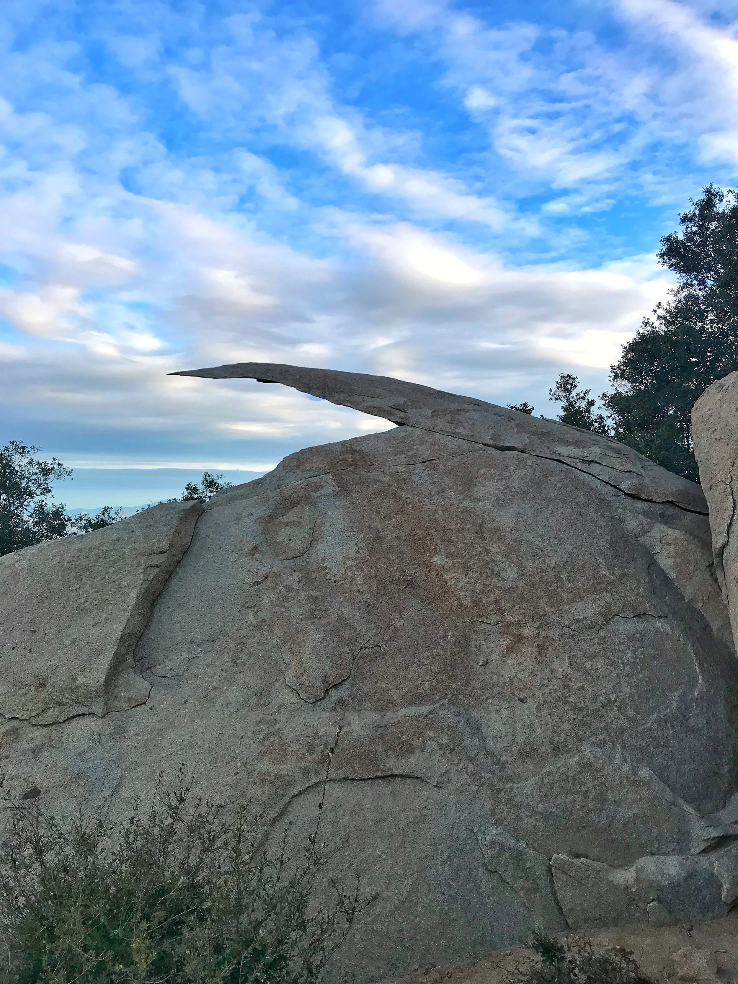 To avoid crowds on Potato Chip Rock, go at dawn on a weekday.