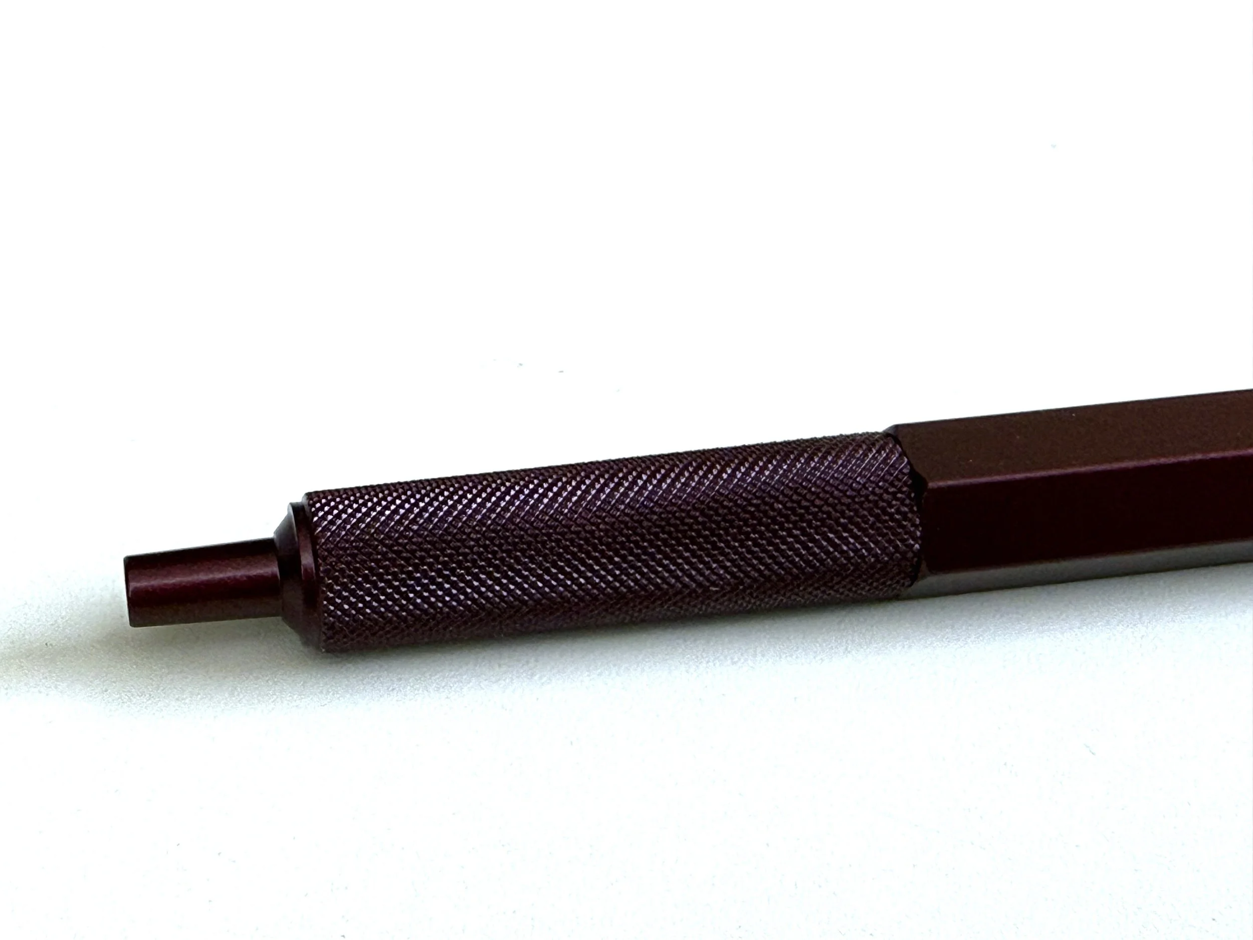 rOtring 600 Ballpoint Pen Knurling