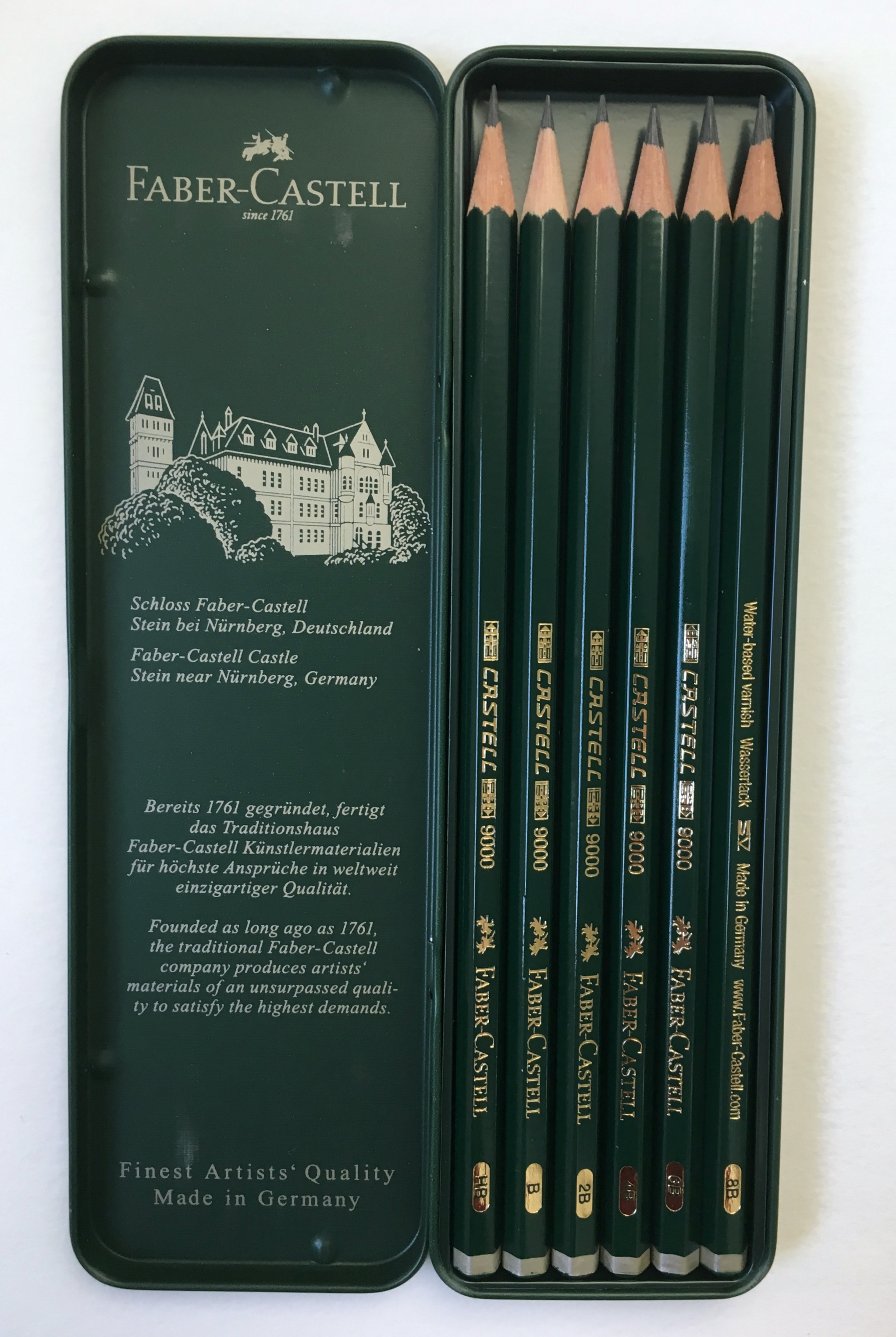 salaris Vrijlating Zegenen Faber-Castell 9000 Graphite Pencil Tin Set Review — The Pen Addict