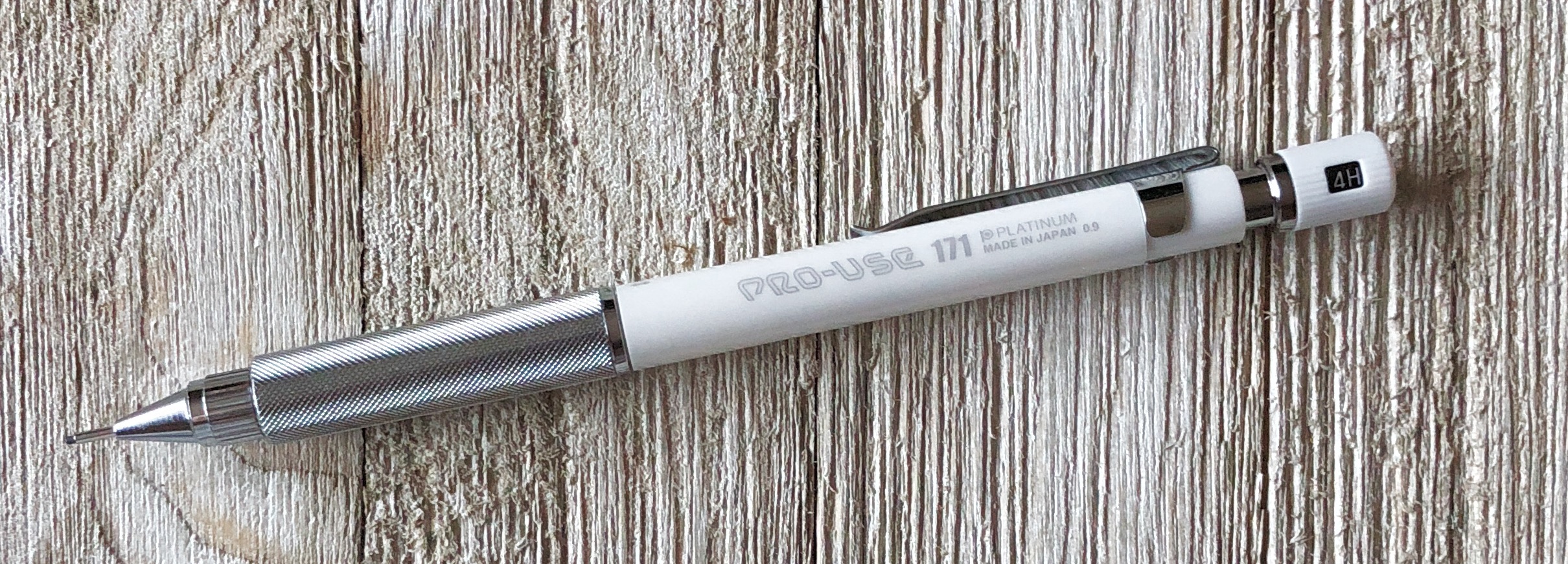 Staedtler ballpoint pen concrete 0.7mm comes in Lt grey Dark Grey or Red