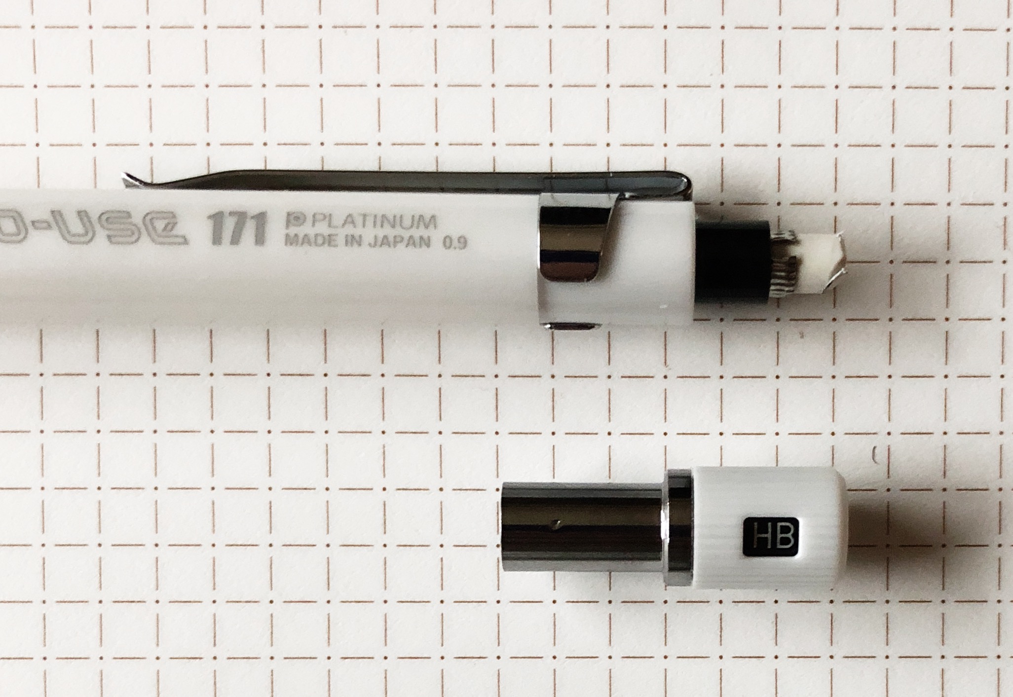 Eraser Review: Blackwing Soft Handheld Eraser - The Well-Appointed Desk