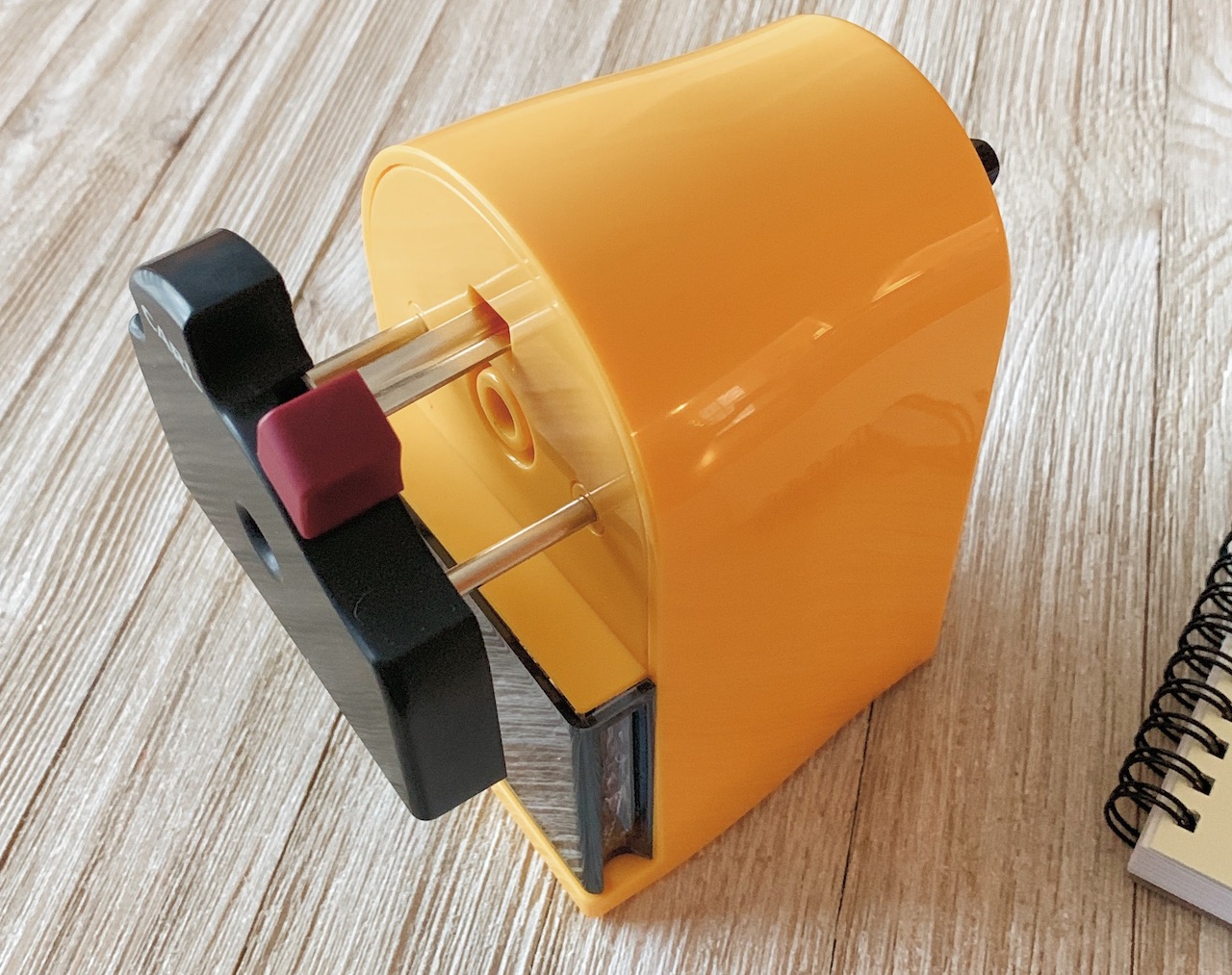 Carl Ein Pencil Sharpener Review — The Pen Addict