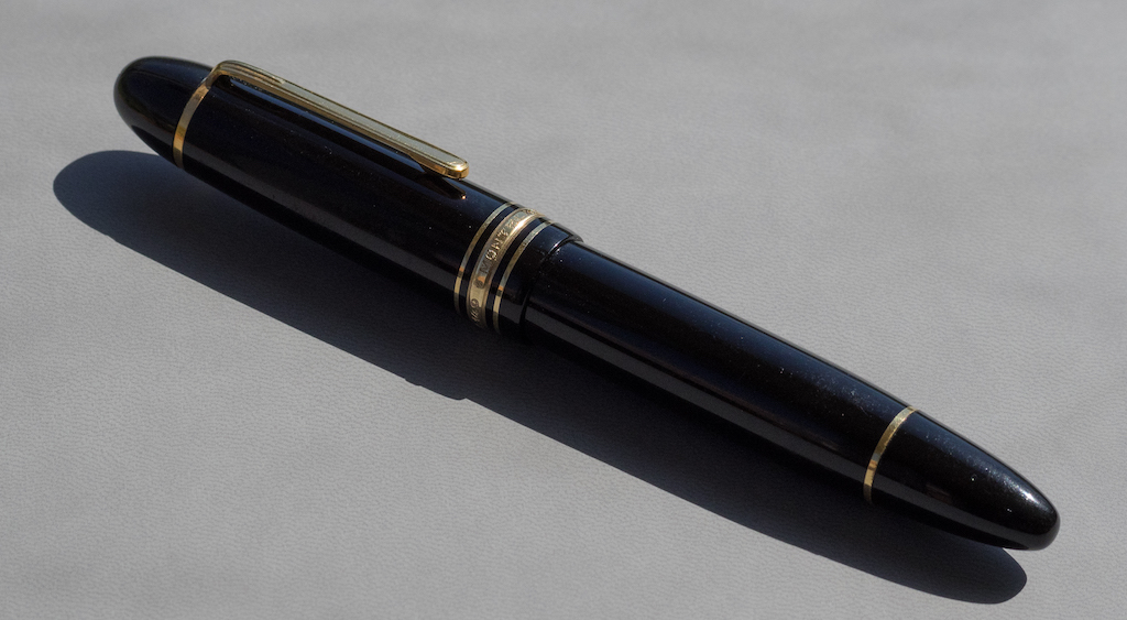 ORIGINAL MADE IN GERMANY MONTBLANC CLASSIC BALL PEN VINTAGE 