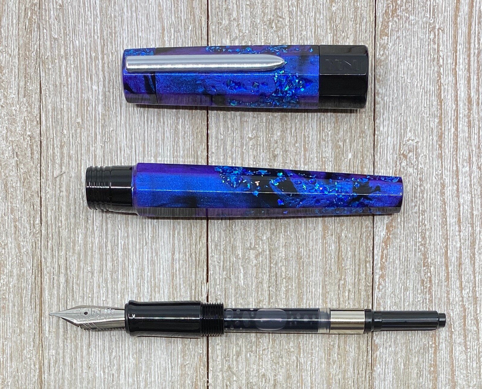 Diplomate Acrylic Fountain Pen BROAD NIB With converter BLUE Glare Collection 